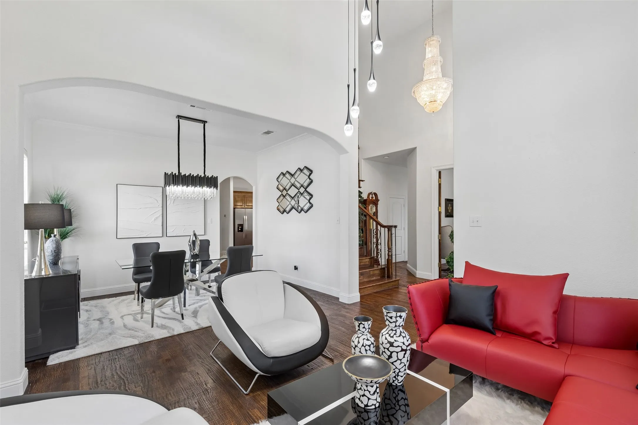 Single Family Residence For Sale in Dallas County , 1806 Richlen Way, Duncanville, Texas 75115, 4 Bedroom, 4 Bathroom, 3 Garage spaces, 4,058 Sqft, built in 2005, mls#21381631, Real Estate Agent in Duncanville, Homes For Sale in Dallas county, Homes For Sale in Duncanville, Realtor in Duncanville Texas, Real Estate Brokerage Independent Realty Texas, Luminita Cordes Realtor