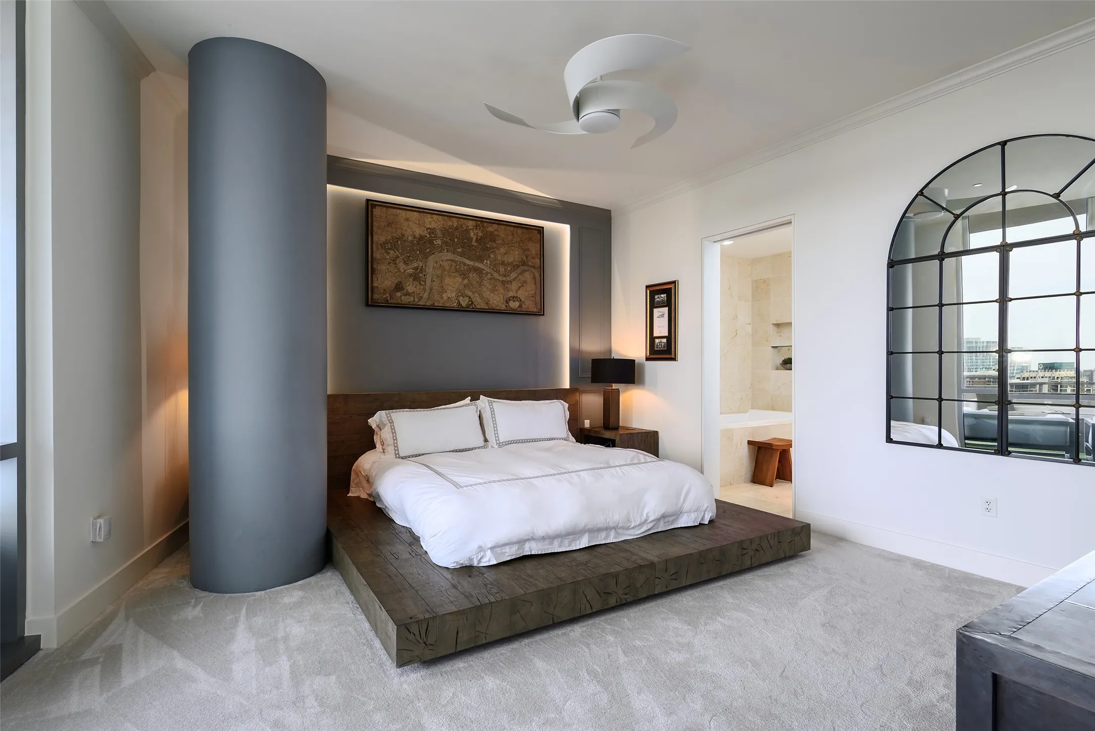 Condominium For Sale in Dallas County , 2200 Victory Avenue 2401, Dallas, Texas 75219, 2 Bedroom, 2 Bathroom, 2 Garage spaces, 1,540 Sqft, built in 2007, mls#21386338, Real Estate Agent in Dallas, Homes For Sale in Dallas county, Homes For Sale in Dallas, Realtor in Dallas Texas, Real Estate Brokerage Independent Realty Texas, Luminita Cordes Realtor