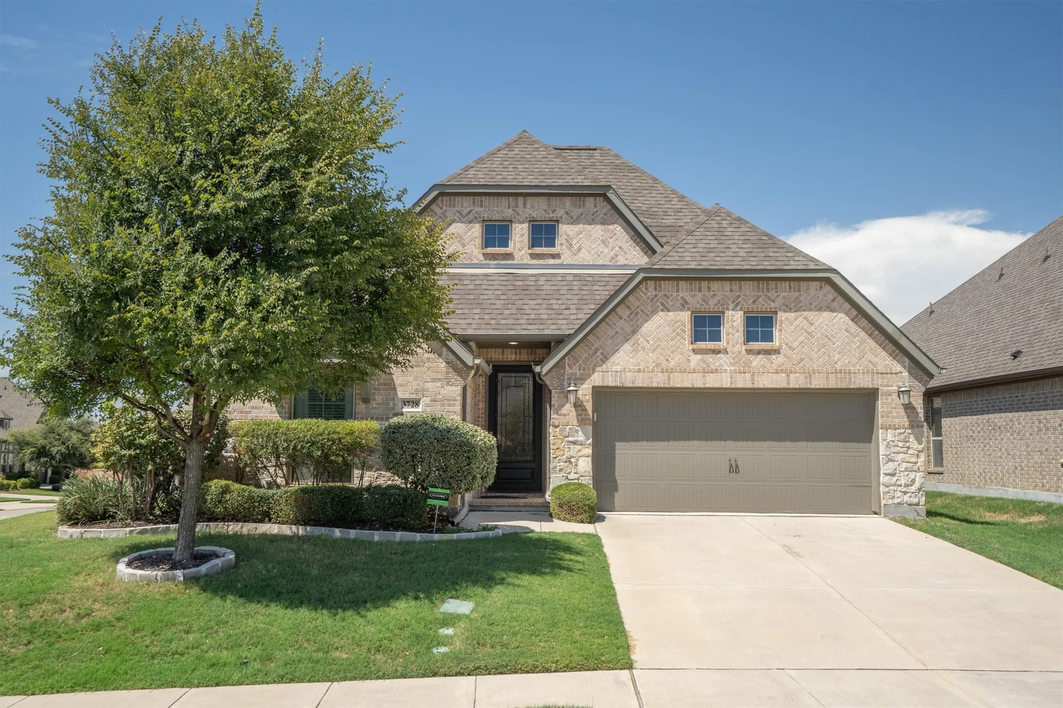 Single Family Residence For Sale in Denton County , 3728 Birch Wood Court, Northlake, Texas 76226, 4 Bedroom, 3 Bathroom, 2 Garage spaces, 2,376 Sqft, built in 2018, mls#21382832, Real Estate Agent in Northlake, Homes For Sale in Denton county, Homes For Sale in Northlake, Realtor in Northlake Texas, Real Estate Brokerage Independent Realty Texas, Luminita Cordes Realtor