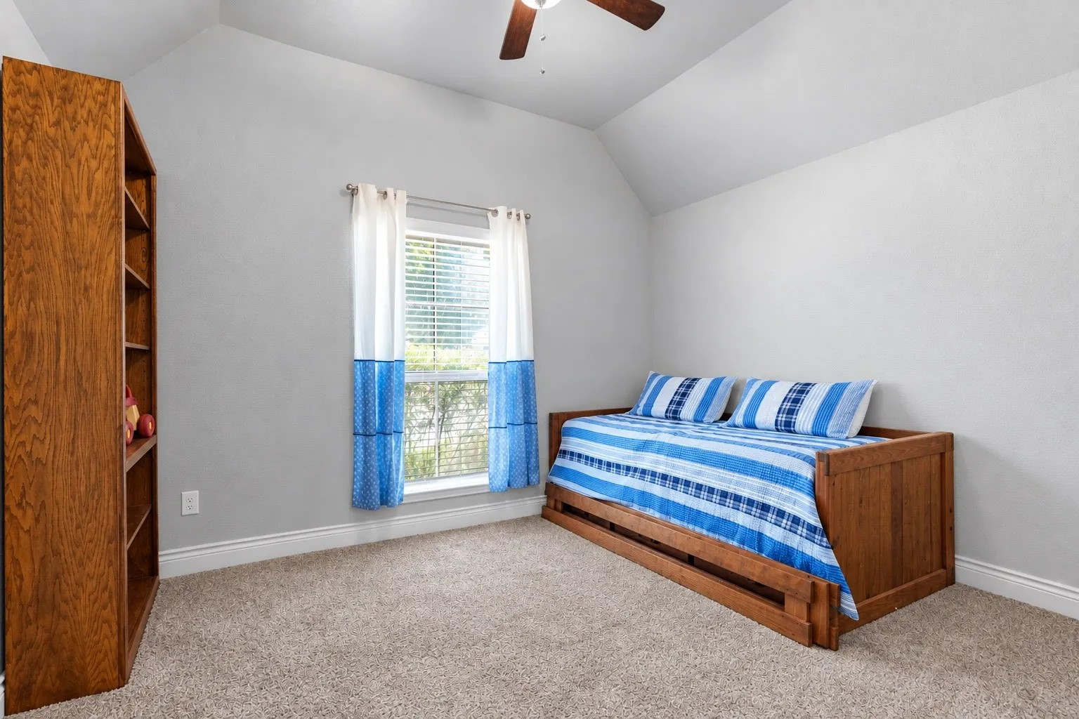 Single Family Residence For Sale in Denton County , 3728 Birch Wood Court, Northlake, Texas 76226, 4 Bedroom, 3 Bathroom, 2 Garage spaces, 2,376 Sqft, built in 2018, mls#21382832, Real Estate Agent in Northlake, Homes For Sale in Denton county, Homes For Sale in Northlake, Realtor in Northlake Texas, Real Estate Brokerage Independent Realty Texas, Luminita Cordes Realtor