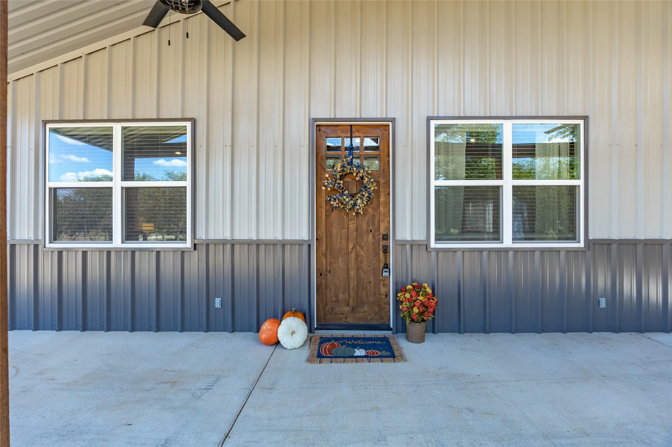 Single Family Residence For Sale in Parker County , 1123 Paradise Parkway, Poolville, Texas 76487, 3 Bedroom, 2 Bathroom, 2 Garage spaces, 1,691 Sqft, built in 2023, mls#21385543, Real Estate Agent in Poolville, Homes For Sale in Parker county, Homes For Sale in Poolville, Realtor in Poolville Texas, Real Estate Brokerage Independent Realty Texas, Luminita Cordes Realtor