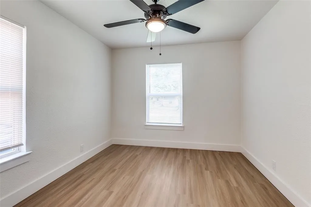 Single Family Residence For Rent in Dallas County , 10733 Sandalwood Drive, Dallas, Texas 75228, 4 Bedroom, 2 Bathroom, Garage spaces, 1,439 Sqft, built in 1954, mls#21387898, Real Estate Agent in Dallas, Homes For Rent in Dallas county, Homes For Rent in Dallas, Realtor in Dallas Texas, Real Estate Brokerage Independent Realty Texas, Luminita Cordes Realtor