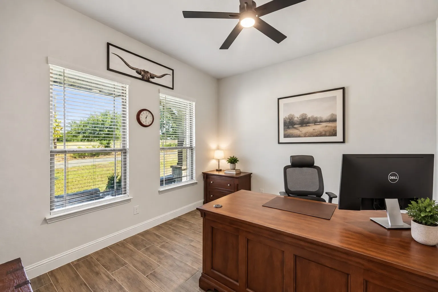 Single Family Residence For Sale in Grayson County , 864 Shadow Valley Road, Whitesboro, Texas 76273, 4 Bedroom, 4 Bathroom, 6 Garage spaces, 3,277 Sqft, built in 2024, mls#21384115, Real Estate Agent in Whitesboro, Homes For Sale in Grayson county, Homes For Sale in Whitesboro, Realtor in Whitesboro Texas, Real Estate Brokerage Independent Realty Texas, Luminita Cordes Realtor