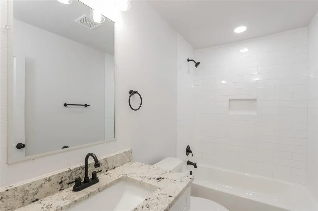 Single Family Residence For Rent in Dallas County , 309 Buhler Drive, Garland, Texas 75040, 4 Bedroom, 1 Bathroom, Garage spaces, 1,655 Sqft, built in 1949, mls#21387911, Real Estate Agent in Garland, Homes For Rent in Dallas county, Homes For Rent in Garland, Realtor in Garland Texas, Real Estate Brokerage Independent Realty Texas, Luminita Cordes Realtor