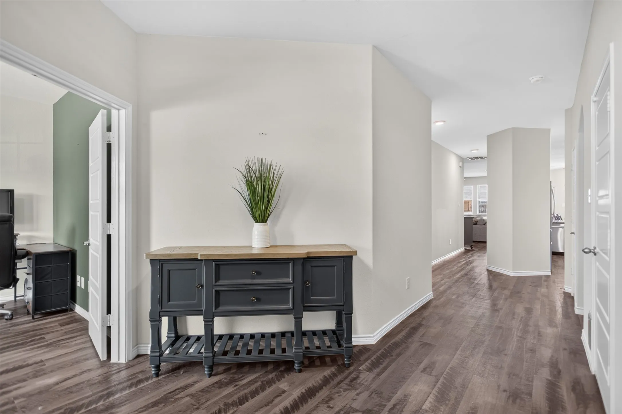 Bright open welcoming entryway