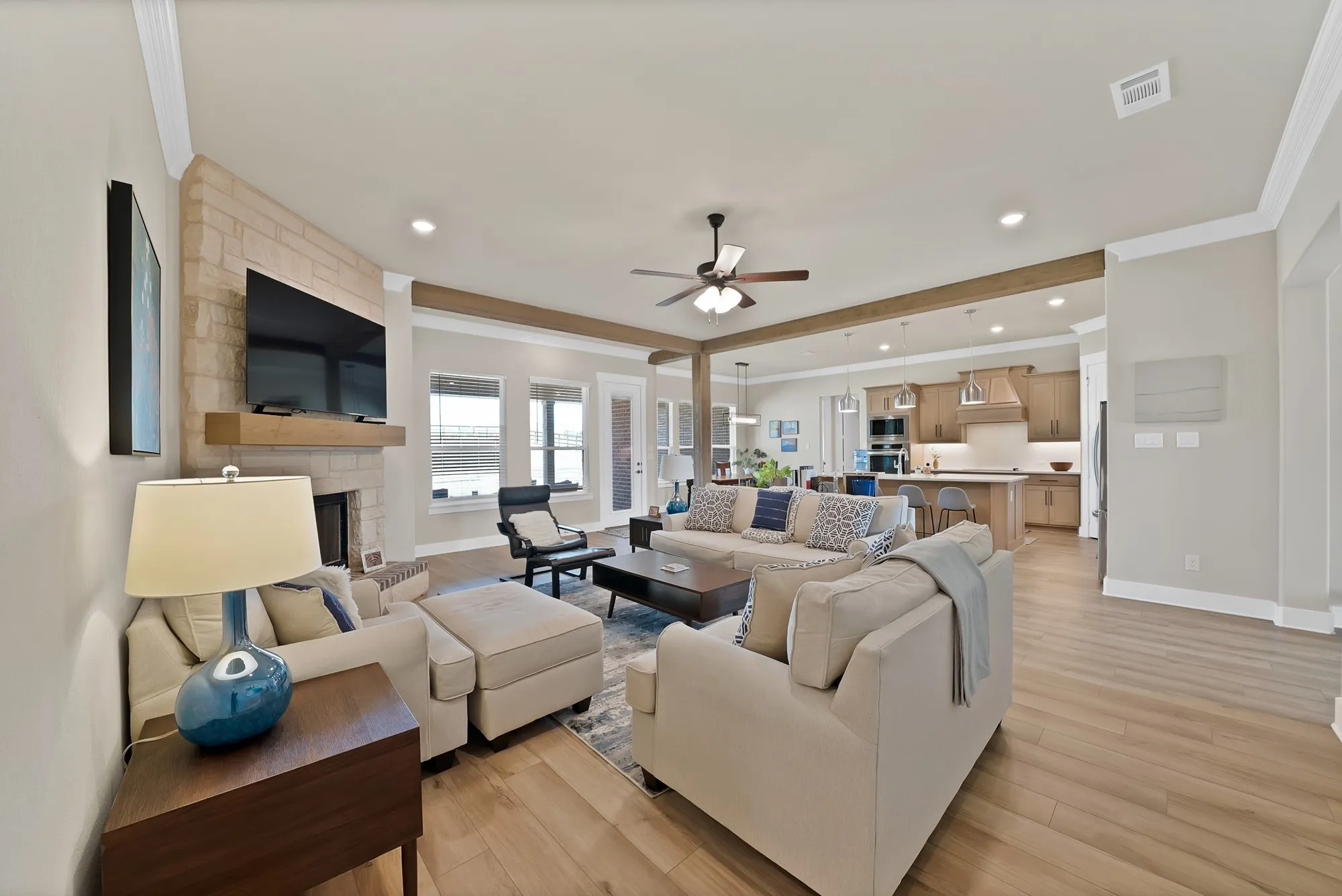 Single Family Residence For Sale in Grayson County , 3608 Horseshoe Drive, Van Alstyne, Texas 75495, 4 Bedroom, 3 Bathroom, 3 Garage spaces, 2,775 Sqft, built in 2023, mls#21385568, Real Estate Agent in Van Alstyne, Homes For Sale in Grayson county, Homes For Sale in Van Alstyne, Realtor in Van Alstyne Texas, Real Estate Brokerage Independent Realty Texas, Luminita Cordes Realtor