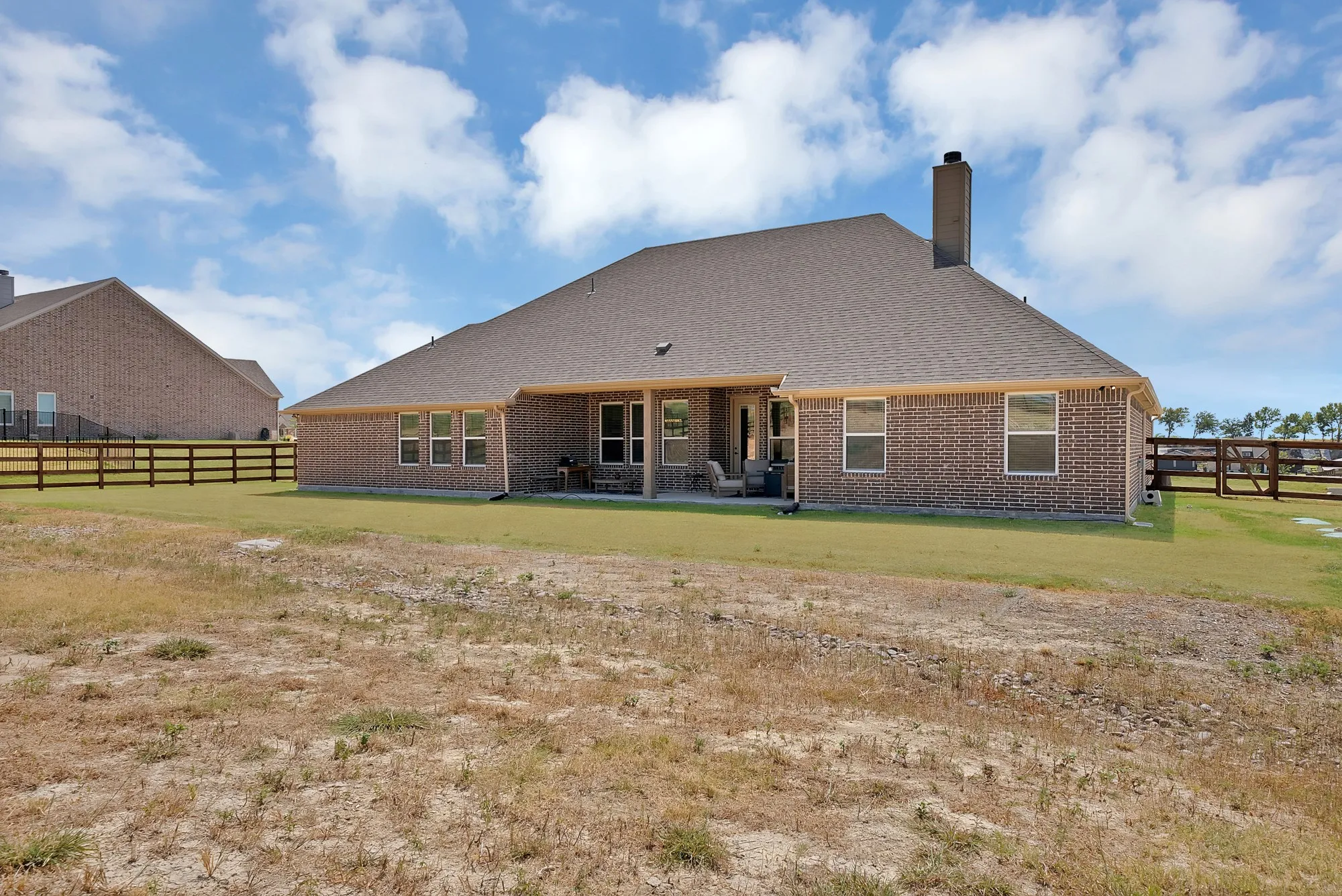 Single Family Residence For Sale in Grayson County , 3608 Horseshoe Drive, Van Alstyne, Texas 75495, 4 Bedroom, 3 Bathroom, 3 Garage spaces, 2,775 Sqft, built in 2023, mls#21385568, Real Estate Agent in Van Alstyne, Homes For Sale in Grayson county, Homes For Sale in Van Alstyne, Realtor in Van Alstyne Texas, Real Estate Brokerage Independent Realty Texas, Luminita Cordes Realtor