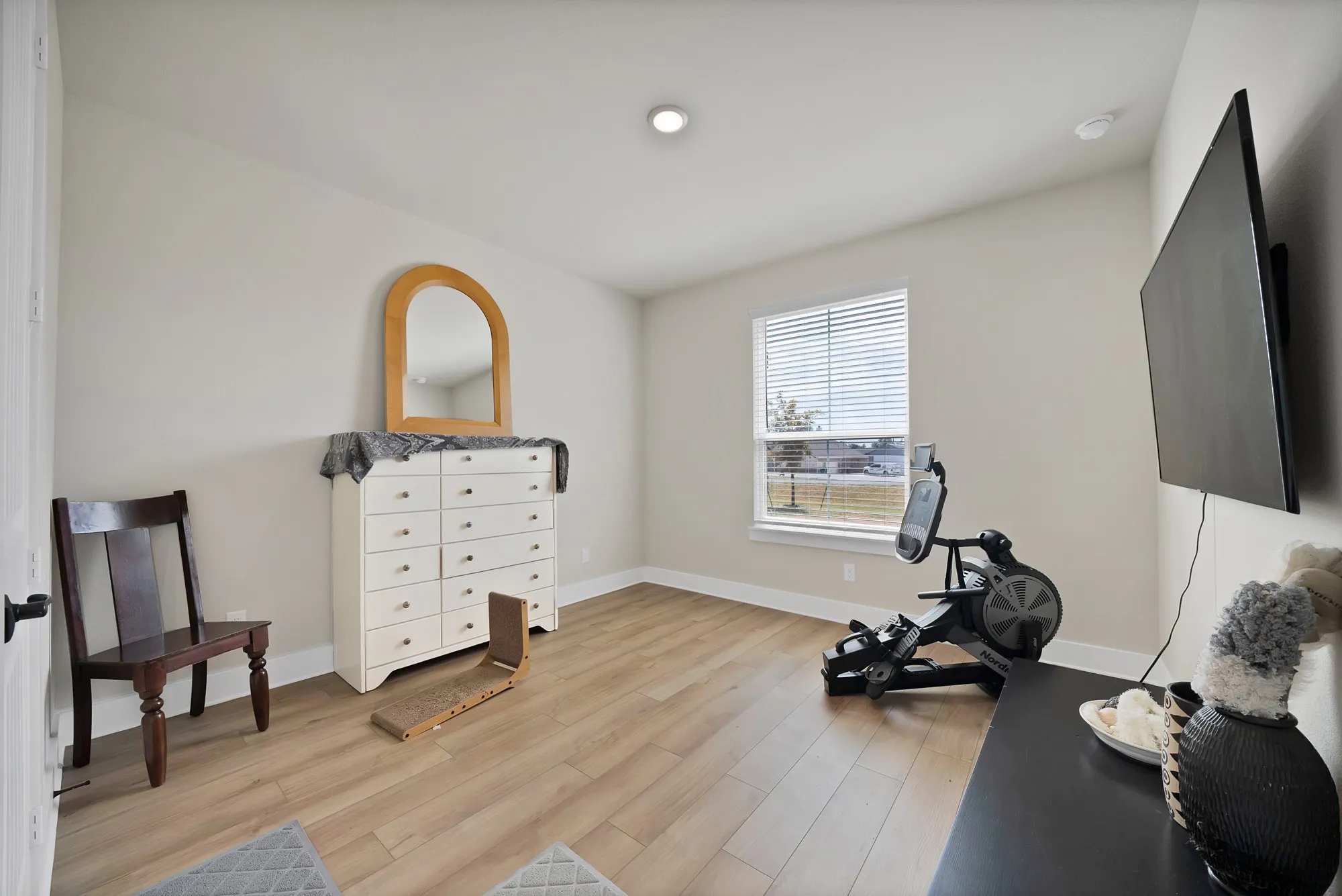 Single Family Residence For Sale in Grayson County , 3608 Horseshoe Drive, Van Alstyne, Texas 75495, 4 Bedroom, 3 Bathroom, 3 Garage spaces, 2,775 Sqft, built in 2023, mls#21385568, Real Estate Agent in Van Alstyne, Homes For Sale in Grayson county, Homes For Sale in Van Alstyne, Realtor in Van Alstyne Texas, Real Estate Brokerage Independent Realty Texas, Luminita Cordes Realtor