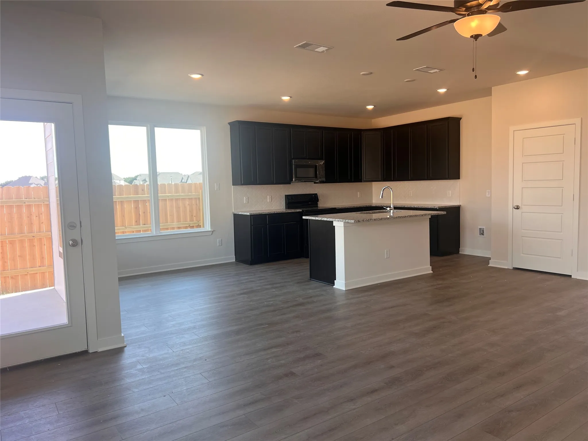 Single Family Residence For Sale in Mc Lennan County , 10105 Grace Drive, Waco, Texas 76708, 4 Bedroom, 2 Bathroom, 2 Garage spaces, 1,654 Sqft, built in 2026, mls#21387915, Real Estate Agent in Waco, Homes For Sale in Mc Lennan county, Homes For Sale in Waco, Realtor in Waco Texas, Real Estate Brokerage Independent Realty Texas, Luminita Cordes Realtor