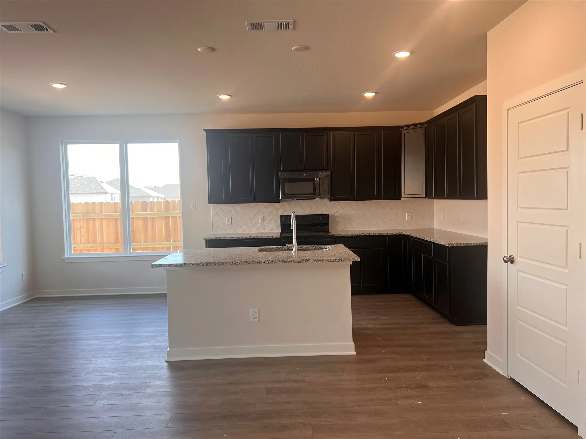 Single Family Residence For Sale in Mc Lennan County , 10105 Grace Drive, Waco, Texas 76708, 4 Bedroom, 2 Bathroom, 2 Garage spaces, 1,654 Sqft, built in 2026, mls#21387915, Real Estate Agent in Waco, Homes For Sale in Mc Lennan county, Homes For Sale in Waco, Realtor in Waco Texas, Real Estate Brokerage Independent Realty Texas, Luminita Cordes Realtor