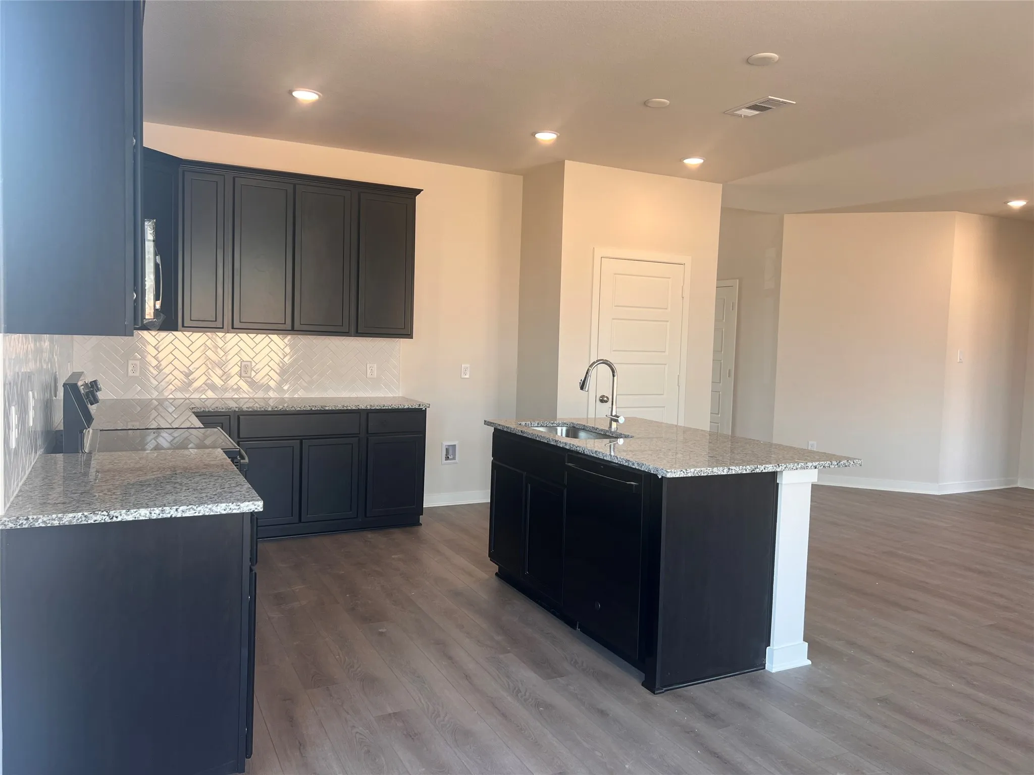 Single Family Residence For Sale in Mc Lennan County , 10105 Grace Drive, Waco, Texas 76708, 4 Bedroom, 2 Bathroom, 2 Garage spaces, 1,654 Sqft, built in 2026, mls#21387915, Real Estate Agent in Waco, Homes For Sale in Mc Lennan county, Homes For Sale in Waco, Realtor in Waco Texas, Real Estate Brokerage Independent Realty Texas, Luminita Cordes Realtor