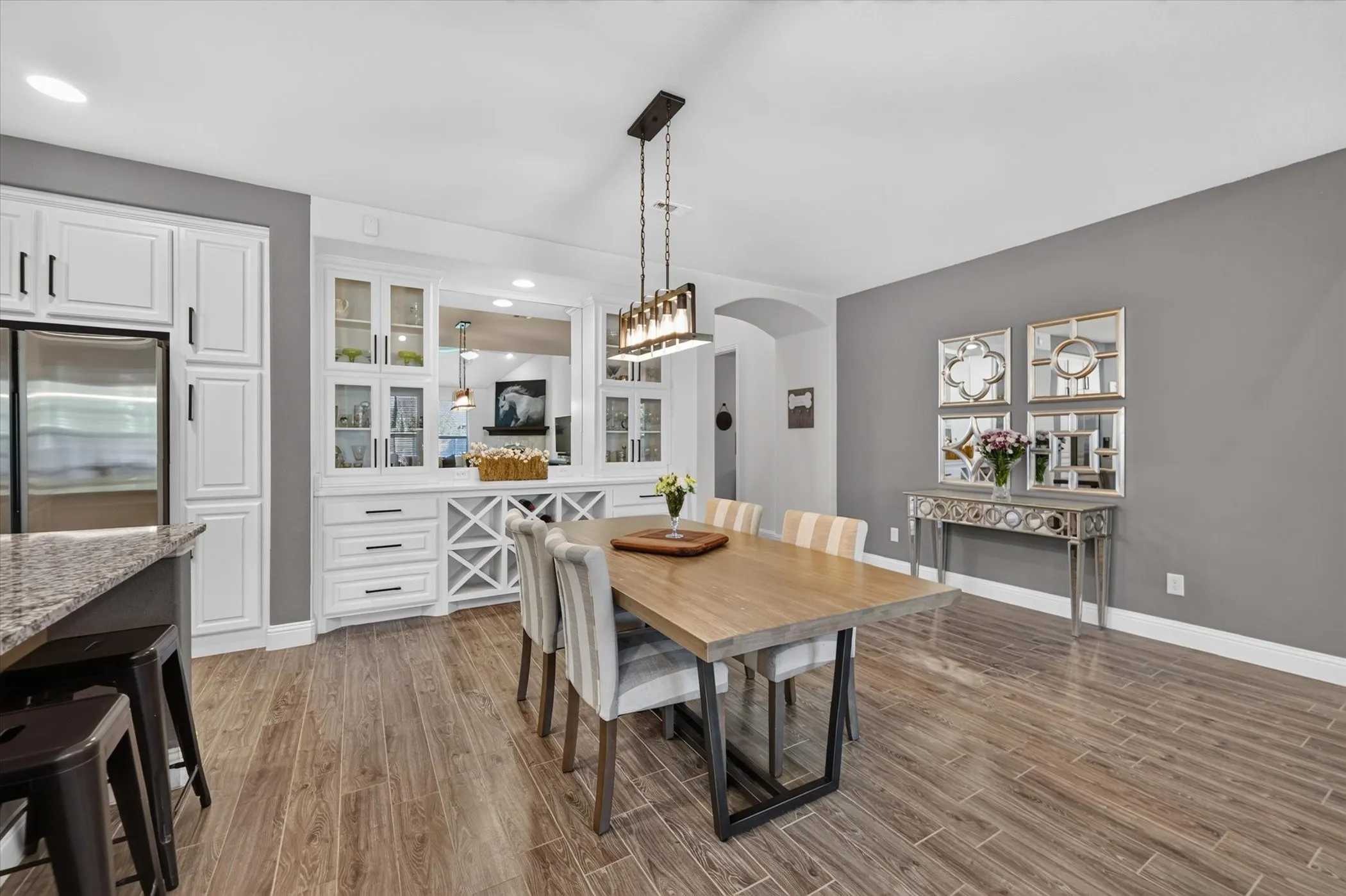Single Family Residence For Sale in Denton County , 1224 9th Street, Argyle, Texas 76226, 4 Bedroom, 3 Bathroom, 2 Garage spaces, 2,787 Sqft, built in 2017, mls#21381768, Real Estate Agent in Argyle, Homes For Sale in Denton county, Homes For Sale in Argyle, Realtor in Argyle Texas, Real Estate Brokerage Independent Realty Texas, Luminita Cordes Realtor