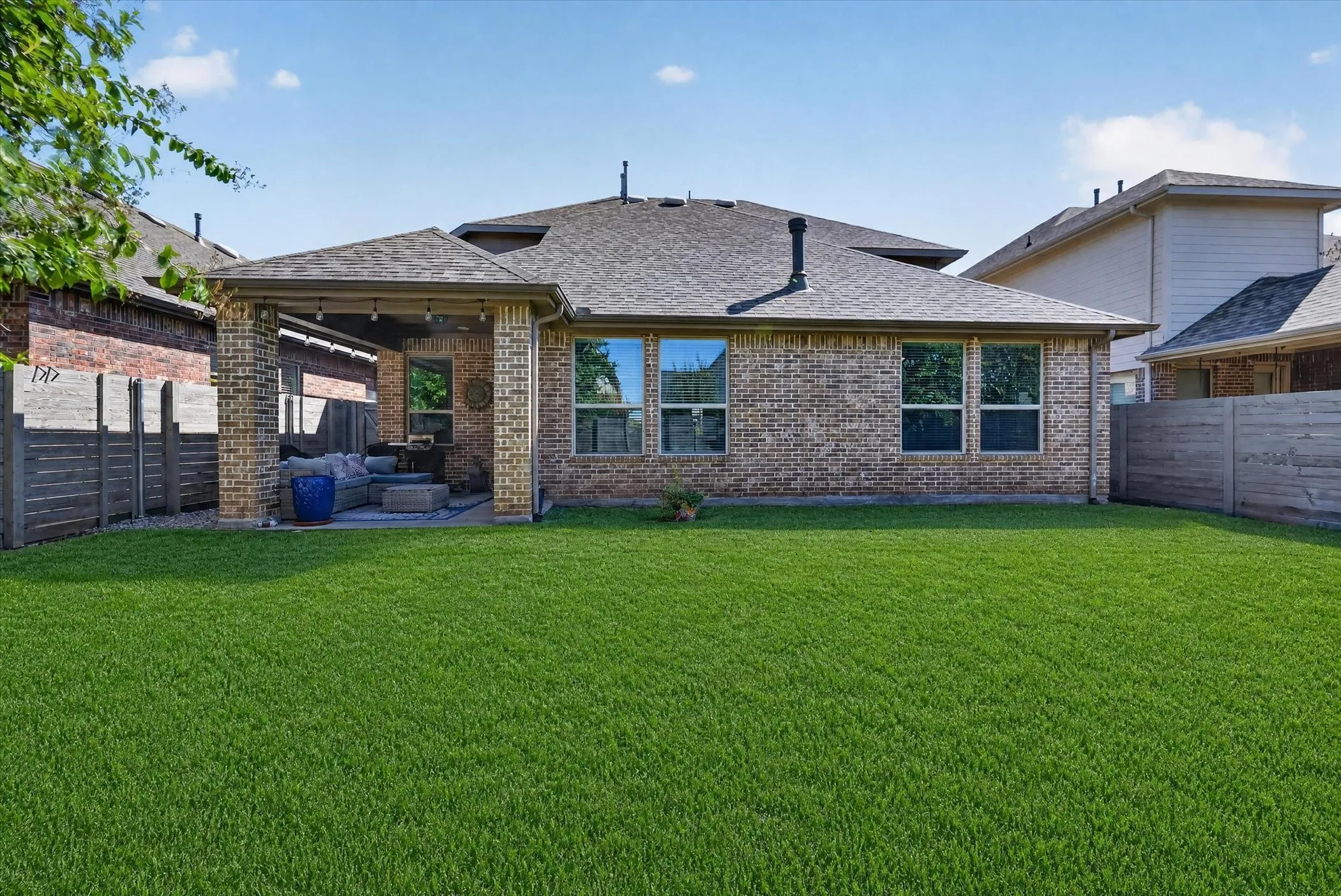 Single Family Residence For Sale in Denton County , 1224 9th Street, Argyle, Texas 76226, 4 Bedroom, 3 Bathroom, 2 Garage spaces, 2,787 Sqft, built in 2017, mls#21381768, Real Estate Agent in Argyle, Homes For Sale in Denton county, Homes For Sale in Argyle, Realtor in Argyle Texas, Real Estate Brokerage Independent Realty Texas, Luminita Cordes Realtor