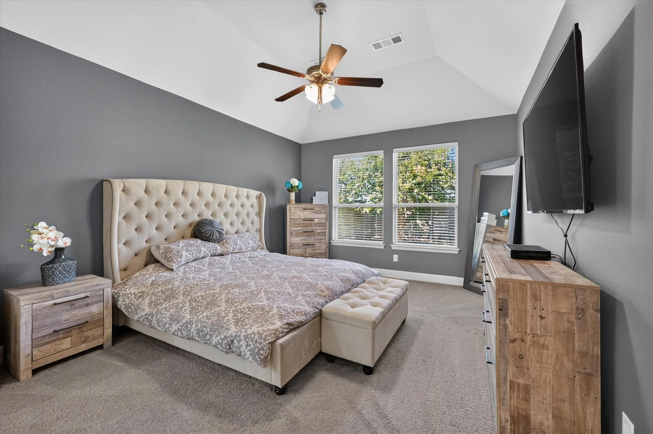 Single Family Residence For Sale in Denton County , 1224 9th Street, Argyle, Texas 76226, 4 Bedroom, 3 Bathroom, 2 Garage spaces, 2,787 Sqft, built in 2017, mls#21381768, Real Estate Agent in Argyle, Homes For Sale in Denton county, Homes For Sale in Argyle, Realtor in Argyle Texas, Real Estate Brokerage Independent Realty Texas, Luminita Cordes Realtor