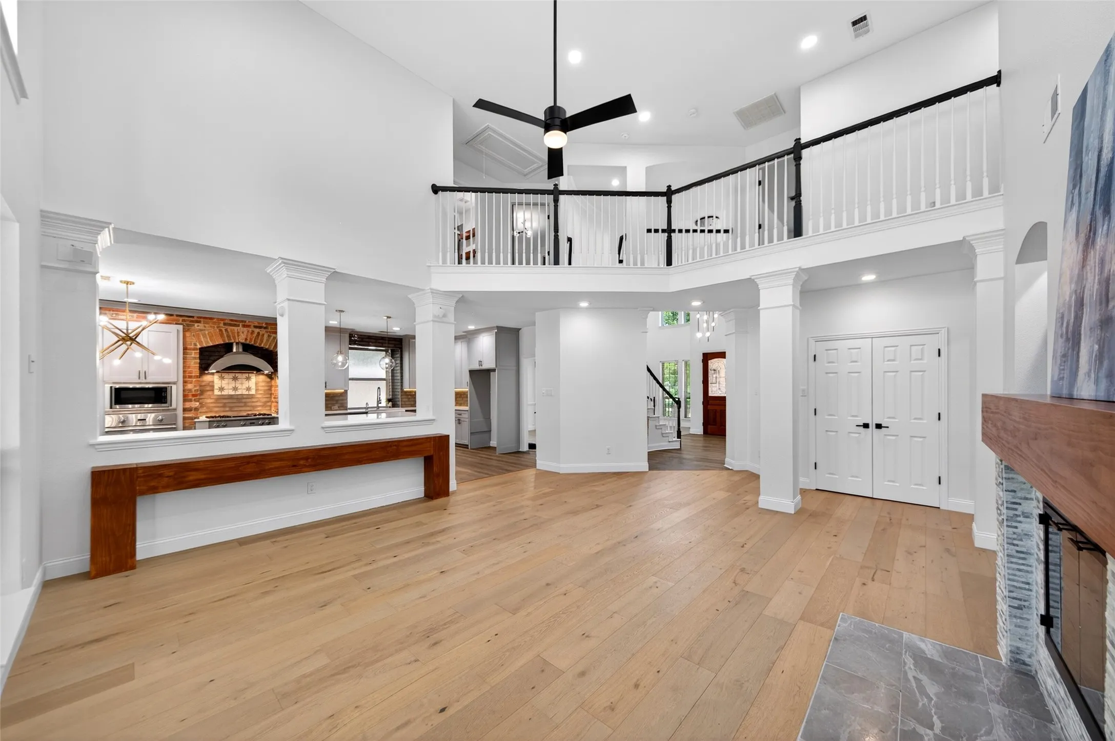 Single Family Residence For Sale in Collin County , 5805 Glenmore Drive, Parker, Texas 75002, 4 Bedroom, 4 Bathroom, 3 Garage spaces, 3,938 Sqft, built in 2002, mls#21387899, Real Estate Agent in Parker, Homes For Sale in Collin county, Homes For Sale in Parker, Realtor in Parker Texas, Real Estate Brokerage Independent Realty Texas, Luminita Cordes Realtor