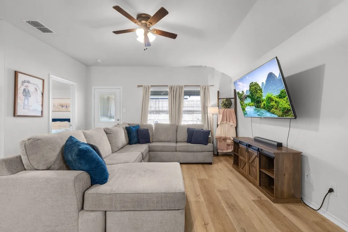 Single Family Residence For Sale in Tarrant County , 9509 Golden Summit Drive, Fort Worth, Texas 76131, 3 Bedroom, 2 Bathroom, 2 Garage spaces, 1,614 Sqft, built in 2023, mls#21387923, Real Estate Agent in Fort Worth, Homes For Sale in Tarrant county, Homes For Sale in Fort Worth, Realtor in Fort Worth Texas, Real Estate Brokerage Independent Realty Texas, Luminita Cordes Realtor