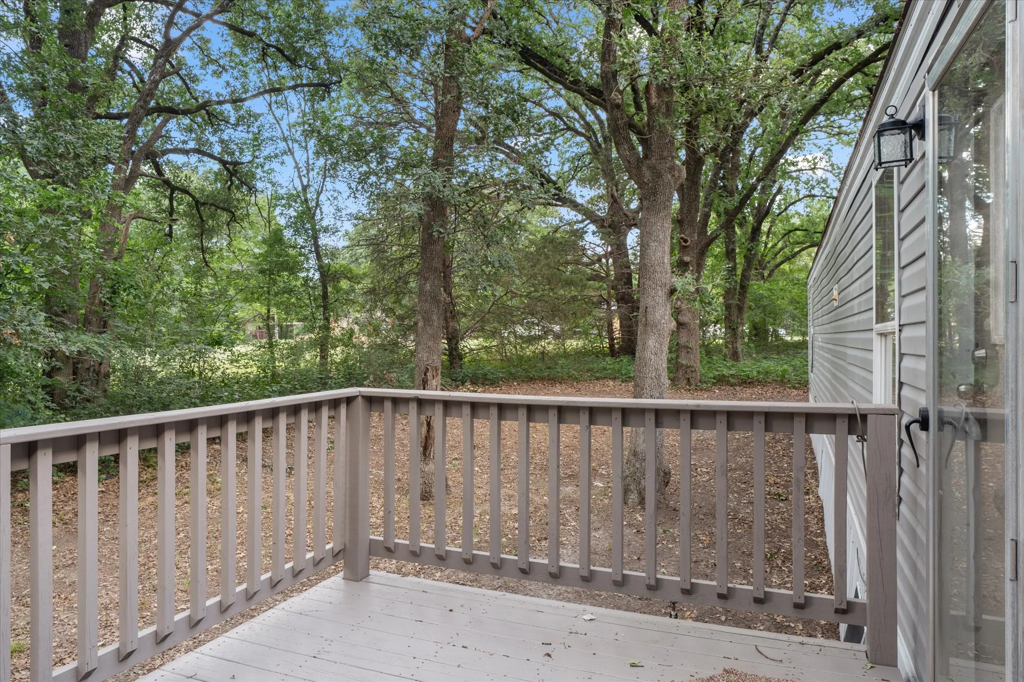 Mobile Home For Sale in Henderson County , 210 Ben Lacy Drive, Gun Barrel City, Texas 75156, 2 Bedroom, 1 Bathroom, Garage spaces, 784 Sqft, built in 2015, mls#21387924, Real Estate Agent in Gun Barrel City, Homes For Sale in Henderson county, Homes For Sale in Gun Barrel City, Realtor in Gun Barrel City Texas, Real Estate Brokerage Independent Realty Texas, Luminita Cordes Realtor