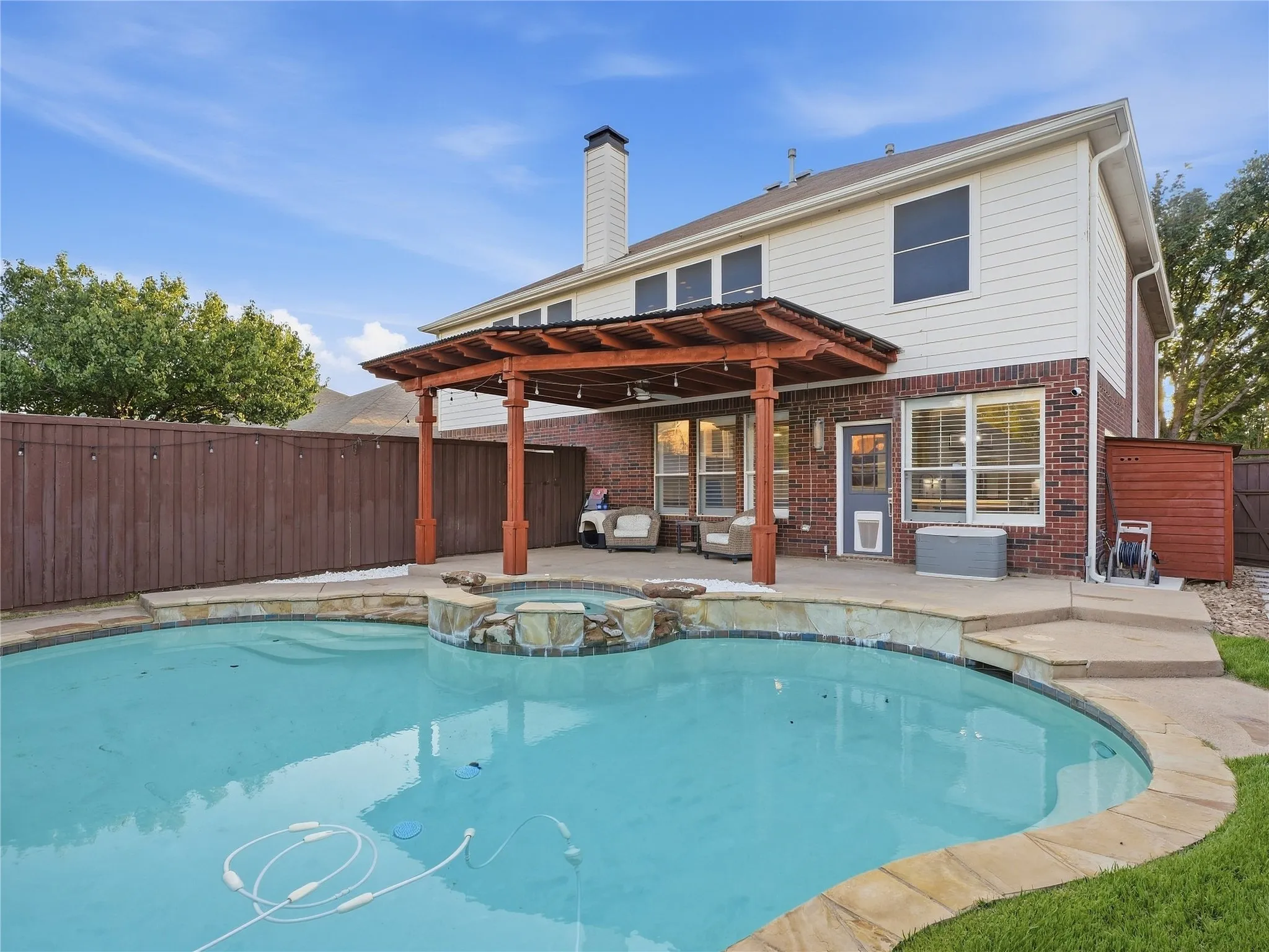 Single Family Residence For Sale in Denton County , 6436 Landmark Trail, The Colony, Texas 75056, 5 Bedroom, 3 Bathroom, 2 Garage spaces, 3,766 Sqft, built in 2001, mls#21387085, Real Estate Agent in The Colony, Homes For Sale in Denton county, Homes For Sale in The Colony, Realtor in The Colony Texas, Real Estate Brokerage Independent Realty Texas, Luminita Cordes Realtor