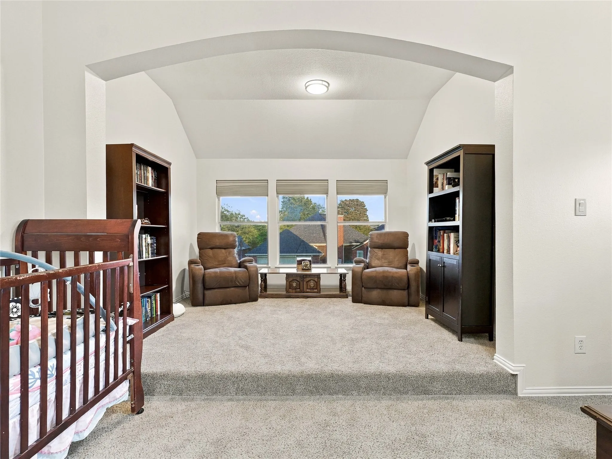 Single Family Residence For Sale in Denton County , 6436 Landmark Trail, The Colony, Texas 75056, 5 Bedroom, 3 Bathroom, 2 Garage spaces, 3,766 Sqft, built in 2001, mls#21387085, Real Estate Agent in The Colony, Homes For Sale in Denton county, Homes For Sale in The Colony, Realtor in The Colony Texas, Real Estate Brokerage Independent Realty Texas, Luminita Cordes Realtor