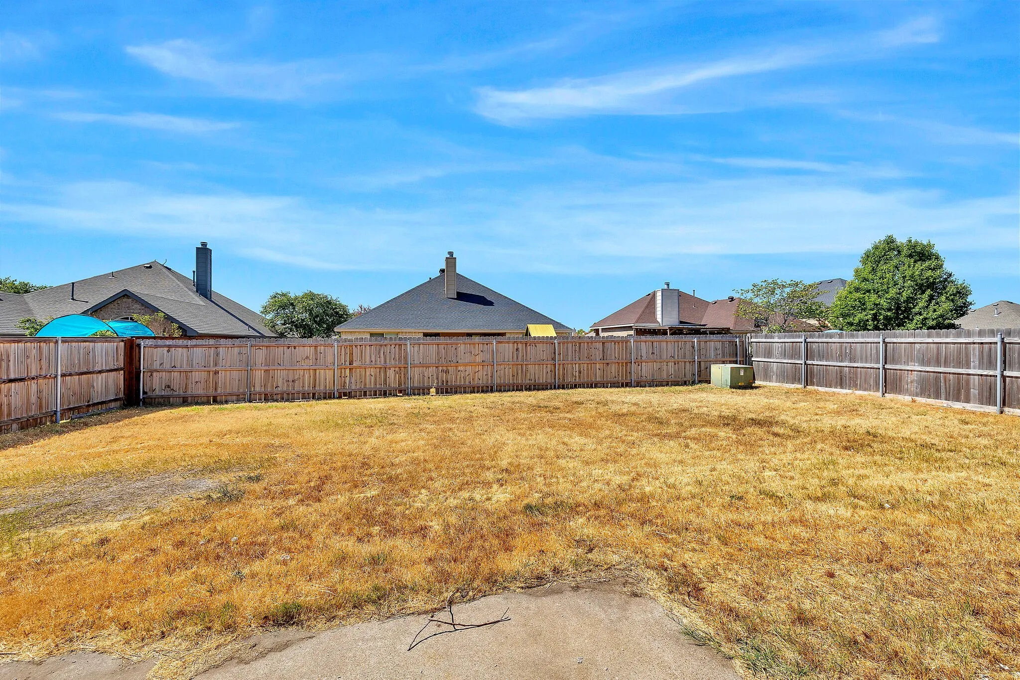 Single Family Residence For Rent in Ellis County , 3226 Eagle Lane, Midlothian, Texas 76065, 3 Bedroom, 3 Bathroom, 2 Garage spaces, 1,499 Sqft, built in 2000, mls#21387910, Real Estate Agent in Midlothian, Homes For Rent in Ellis county, Homes For Rent in Midlothian, Realtor in Midlothian Texas, Real Estate Brokerage Independent Realty Texas, Luminita Cordes Realtor