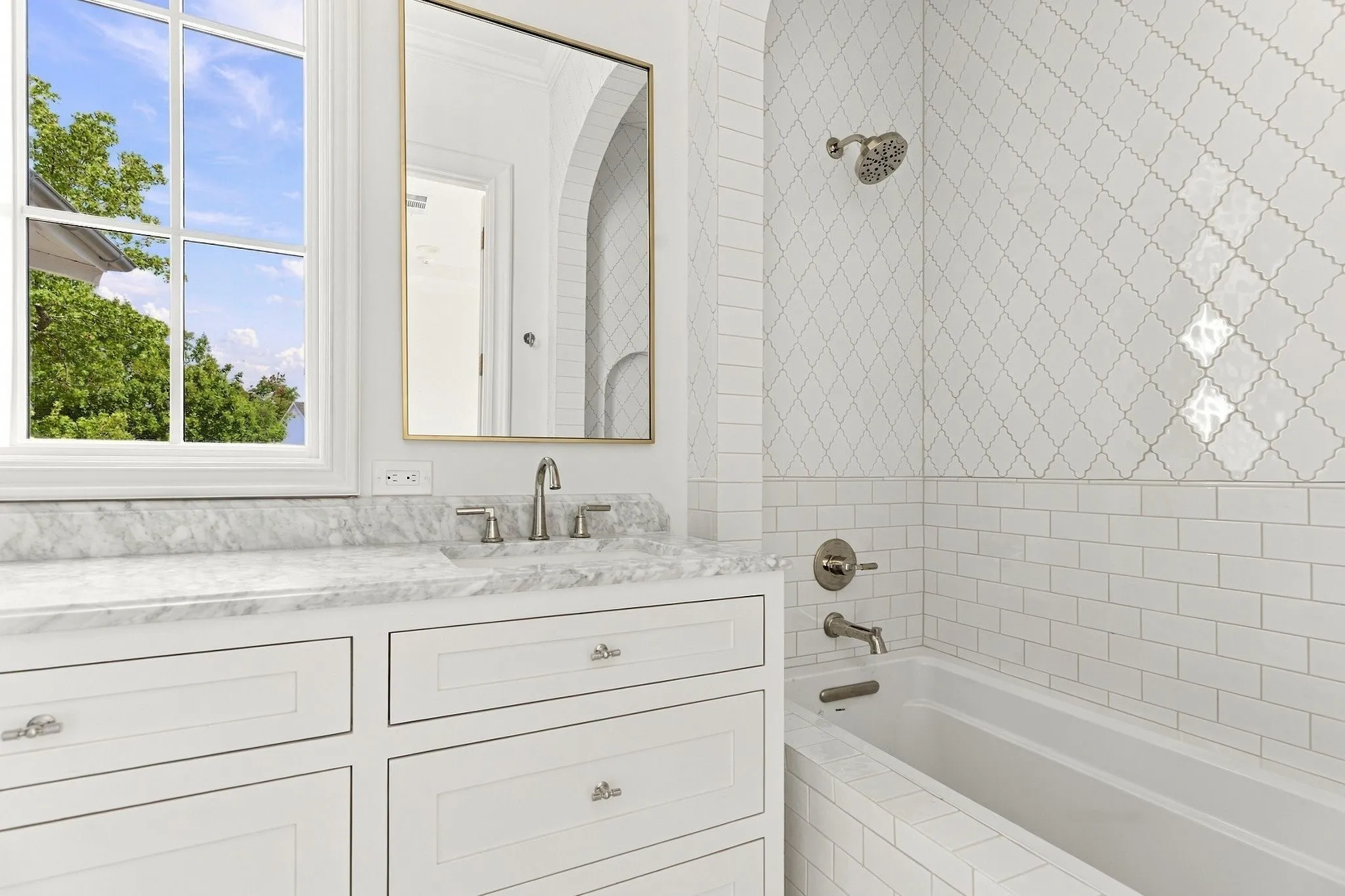 Single Family Residence For Sale in Dallas County , 4651 Westside Drive, Highland Park, Texas 75209, 4 Bedroom, 5 Bathroom, 2 Garage spaces, 4,345 Sqft, built in 2026, mls#21385809, Real Estate Agent in Highland Park, Homes For Sale in Dallas county, Homes For Sale in Highland Park, Realtor in Highland Park Texas, Real Estate Brokerage Independent Realty Texas, Luminita Cordes Realtor