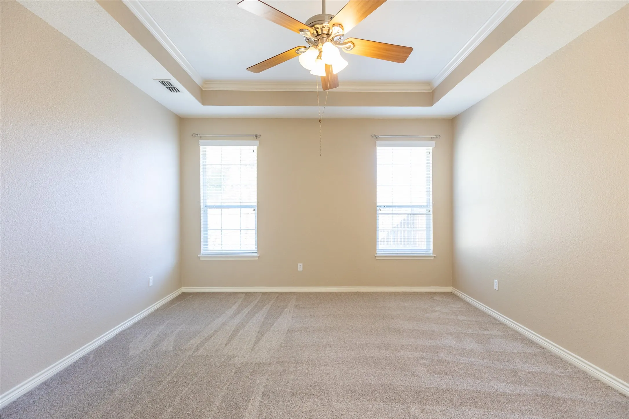 Single Family Residence For Sale in Taylor County , 2234 Old Ironsides Road, Abilene, Texas 79601, 3 Bedroom, 2 Bathroom, 2 Garage spaces, 1,782 Sqft, built in 2004, mls#21382956, Real Estate Agent in Abilene, Homes For Sale in Taylor county, Homes For Sale in Abilene, Realtor in Abilene Texas, Real Estate Brokerage Independent Realty Texas, Luminita Cordes Realtor