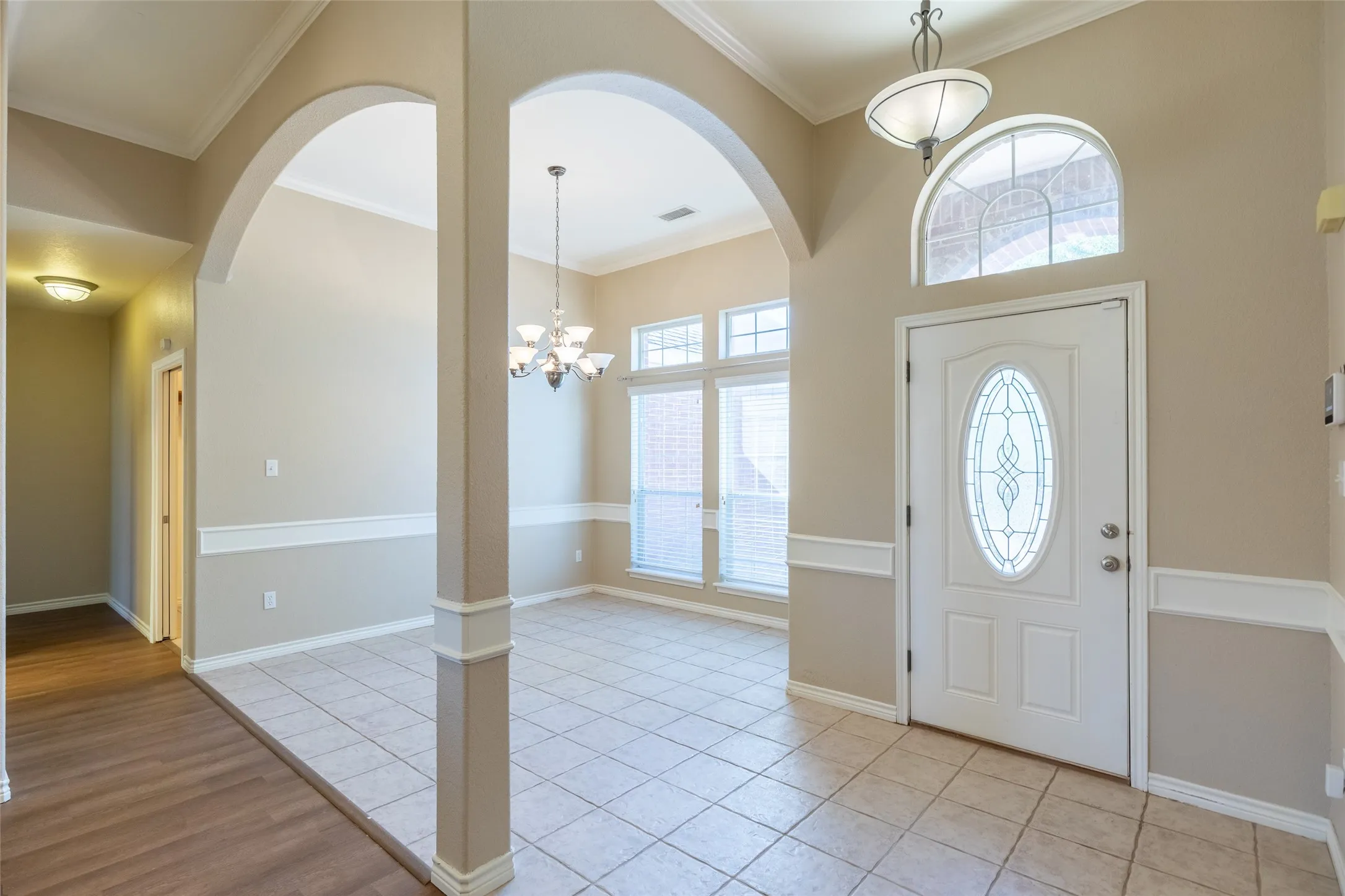 Single Family Residence For Sale in Taylor County , 2234 Old Ironsides Road, Abilene, Texas 79601, 3 Bedroom, 2 Bathroom, 2 Garage spaces, 1,782 Sqft, built in 2004, mls#21382956, Real Estate Agent in Abilene, Homes For Sale in Taylor county, Homes For Sale in Abilene, Realtor in Abilene Texas, Real Estate Brokerage Independent Realty Texas, Luminita Cordes Realtor