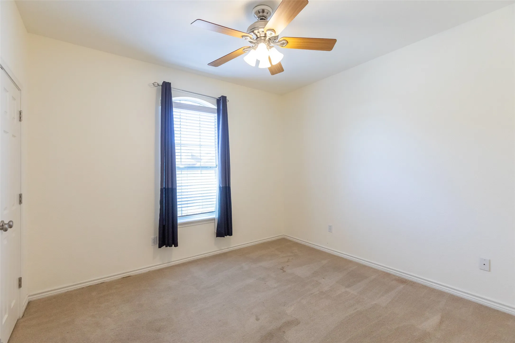 Single Family Residence For Sale in Taylor County , 2234 Old Ironsides Road, Abilene, Texas 79601, 3 Bedroom, 2 Bathroom, 2 Garage spaces, 1,782 Sqft, built in 2004, mls#21382956, Real Estate Agent in Abilene, Homes For Sale in Taylor county, Homes For Sale in Abilene, Realtor in Abilene Texas, Real Estate Brokerage Independent Realty Texas, Luminita Cordes Realtor