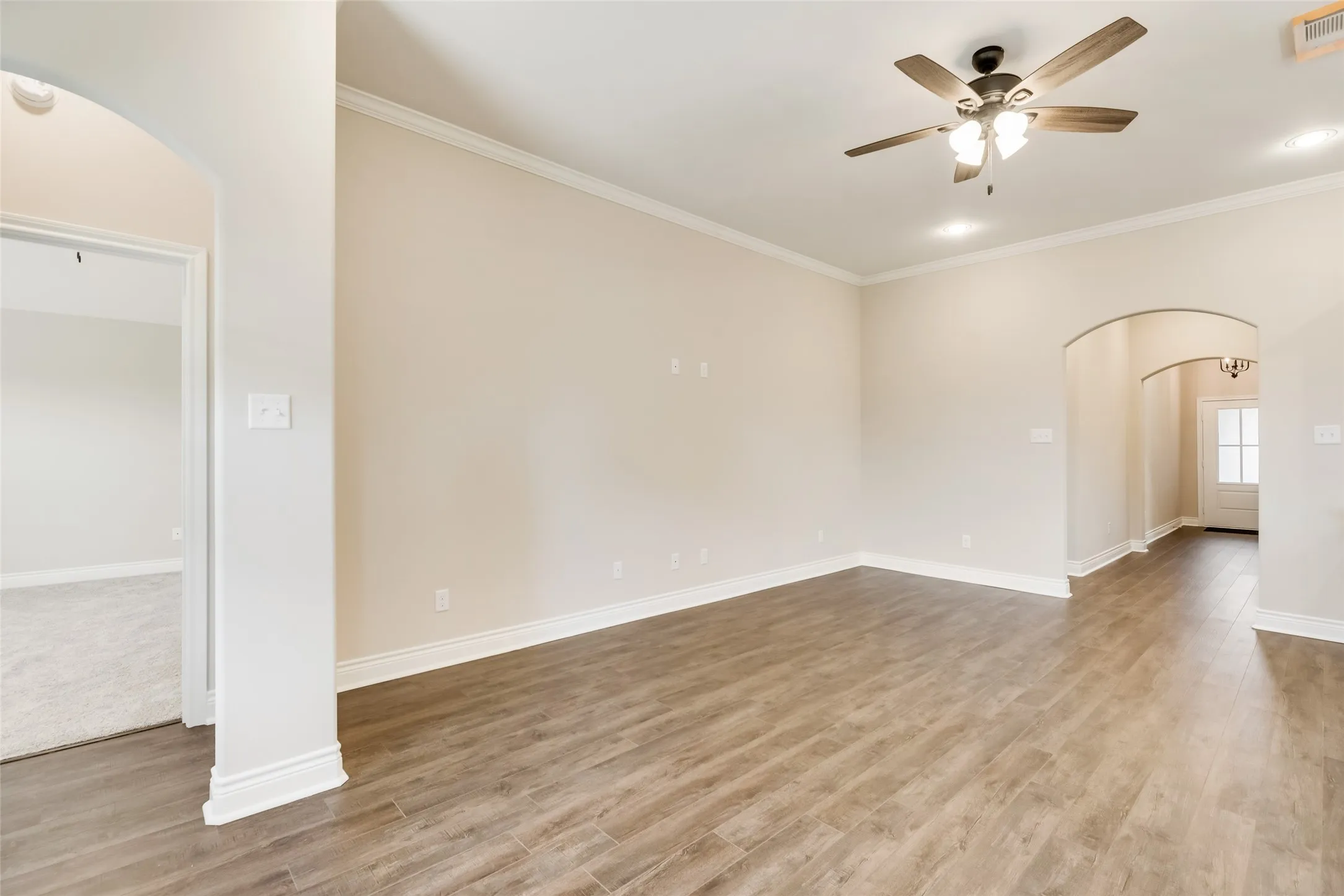 Single Family Residence For Rent in Hunt County , 8102 Grant Lane, Greenville, Texas 75402, 4 Bedroom, 2 Bathroom, 2 Garage spaces, 1,708 Sqft, built in 2021, mls#21387545, Real Estate Agent in Greenville, Homes For Rent in Hunt county, Homes For Rent in Greenville, Realtor in Greenville Texas, Real Estate Brokerage Independent Realty Texas, Luminita Cordes Realtor