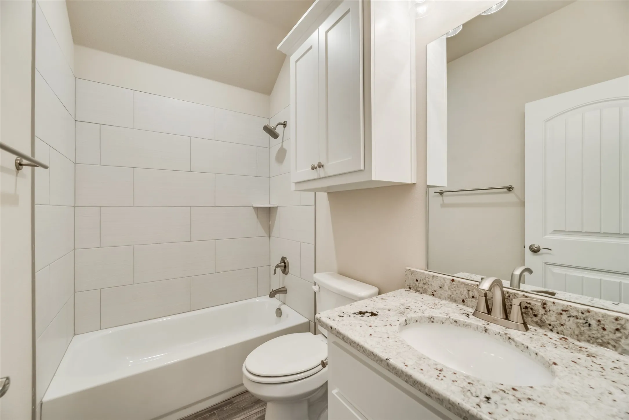Single Family Residence For Rent in Hunt County , 8102 Grant Lane, Greenville, Texas 75402, 4 Bedroom, 2 Bathroom, 2 Garage spaces, 1,708 Sqft, built in 2021, mls#21387545, Real Estate Agent in Greenville, Homes For Rent in Hunt county, Homes For Rent in Greenville, Realtor in Greenville Texas, Real Estate Brokerage Independent Realty Texas, Luminita Cordes Realtor