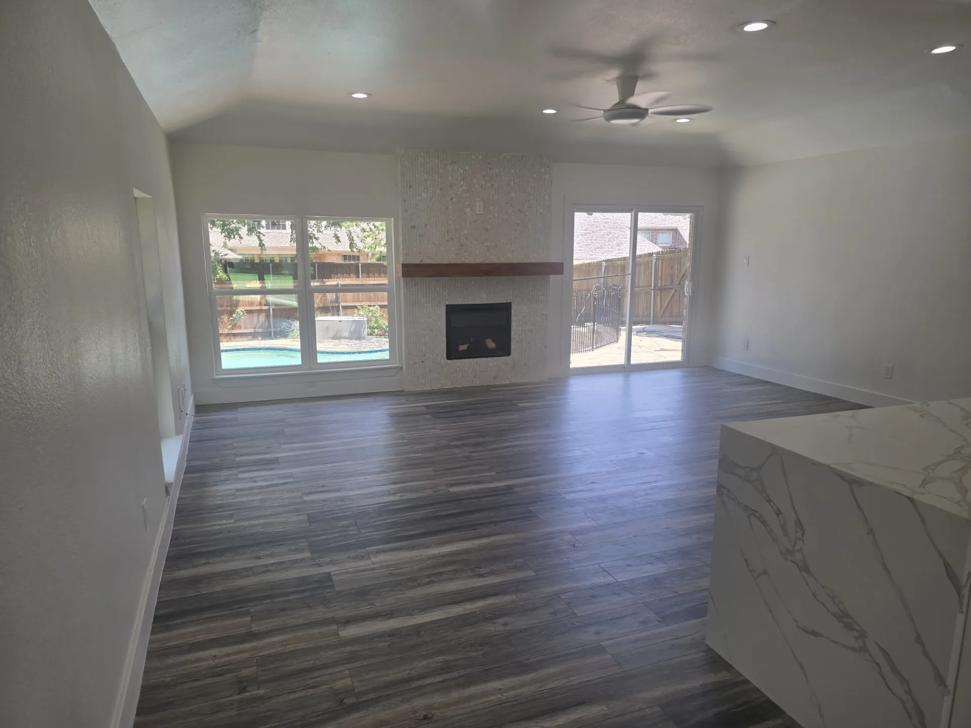 Single Family Residence For Sale in Collin County , 913 Filmore Drive, Plano, Texas 75025, 3 Bedroom, 2 Bathroom, 2 Garage spaces, 1,848 Sqft, built in 1984, mls#21385182, Real Estate Agent in Plano, Homes For Sale in Collin county, Homes For Sale in Plano, Realtor in Plano Texas, Real Estate Brokerage Independent Realty Texas, Luminita Cordes Realtor