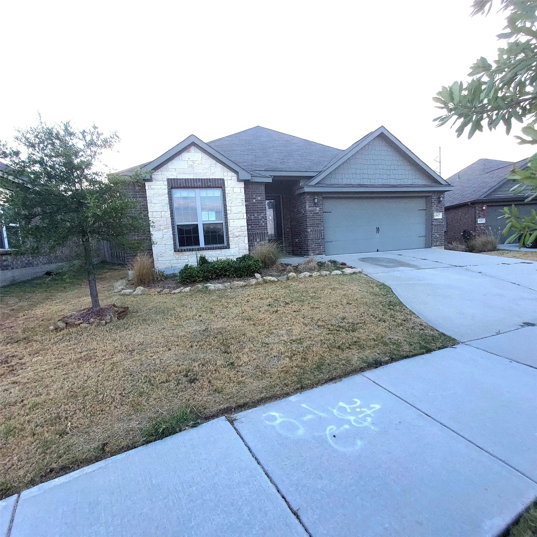 Single Family Residence For Sale in Denton County , 4917 Beaver Creek Avenue, Denton, Texas 76207, 3 Bedroom, 2 Bathroom, 2 Garage spaces, 1,736 Sqft, built in 2018, mls#21386691, Real Estate Agent in Denton, Homes For Sale in Denton county, Homes For Sale in Denton, Realtor in Denton Texas, Real Estate Brokerage Independent Realty Texas, Luminita Cordes Realtor