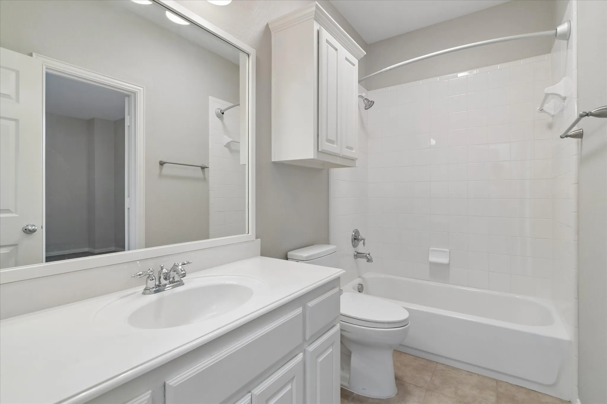 Single Family Residence For Sale in Collin County , 801 Owl Creek Drive, Murphy, Texas 75094, 5 Bedroom, 4 Bathroom, 3 Garage spaces, 4,407 Sqft, built in 2005, mls#21383080, Real Estate Agent in Murphy, Homes For Sale in Collin county, Homes For Sale in Murphy, Realtor in Murphy Texas, Real Estate Brokerage Independent Realty Texas, Luminita Cordes Realtor