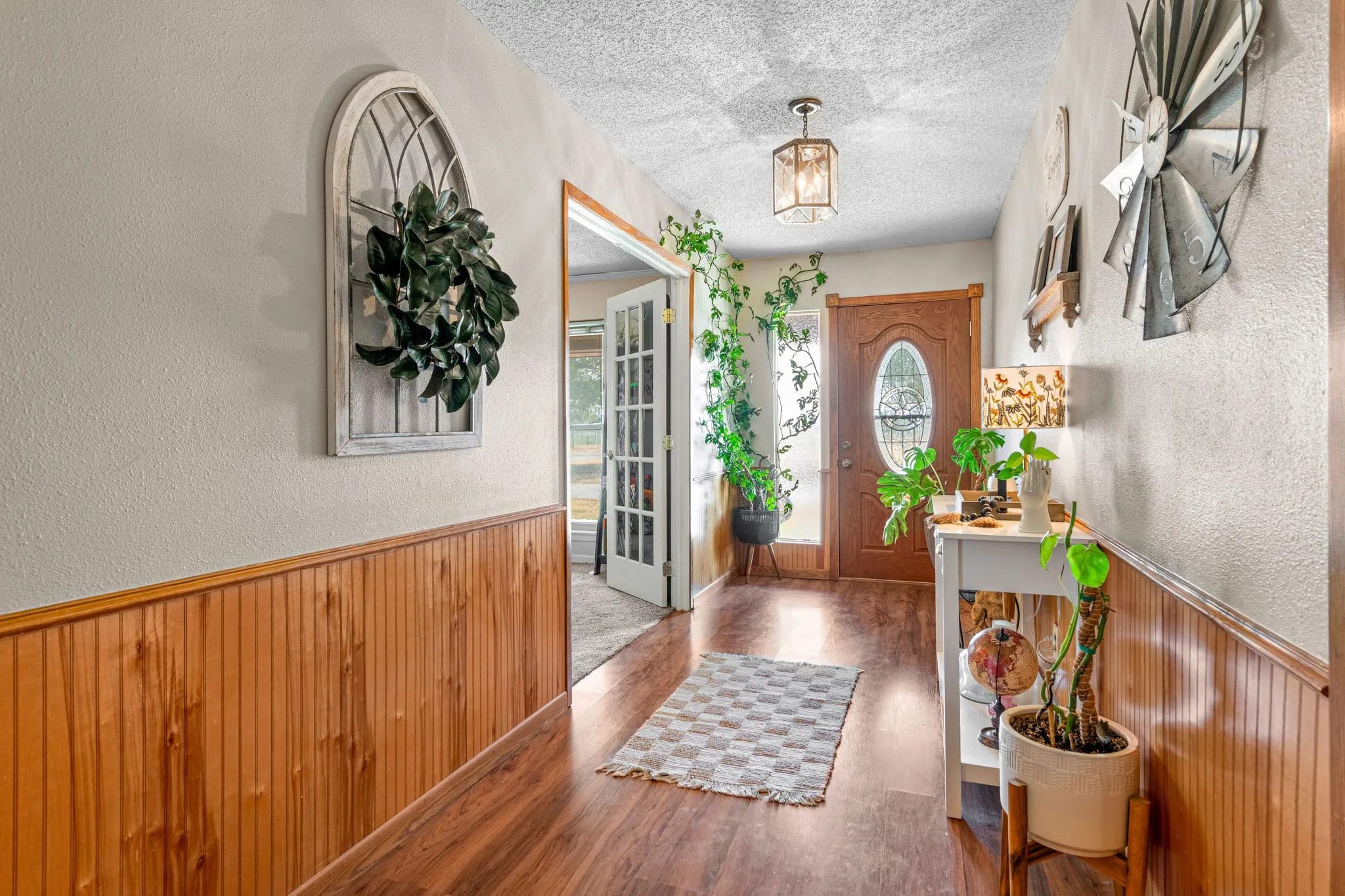 Single Family Residence For Sale in Taylor County , 112 Bar B Trail, Abilene, Texas 79602, 4 Bedroom, 2 Bathroom, 2 Garage spaces, 2,709 Sqft, built in 1976, mls#21387962, Real Estate Agent in Abilene, Homes For Sale in Taylor county, Homes For Sale in Abilene, Realtor in Abilene Texas, Real Estate Brokerage Independent Realty Texas, Luminita Cordes Realtor