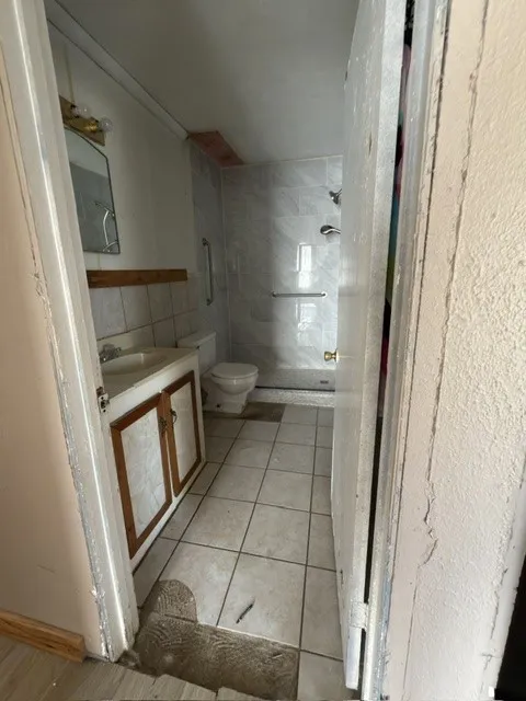 Single Family Residence For Sale in Jack County , 602 Peterson Drive, Jacksboro, Texas 76458, 3 Bedroom, 1 Bathroom, Garage spaces, 920 Sqft, built in 1940, mls#21387964, Real Estate Agent in Jacksboro, Homes For Sale in Jack county, Homes For Sale in Jacksboro, Realtor in Jacksboro Texas, Real Estate Brokerage Independent Realty Texas, Luminita Cordes Realtor