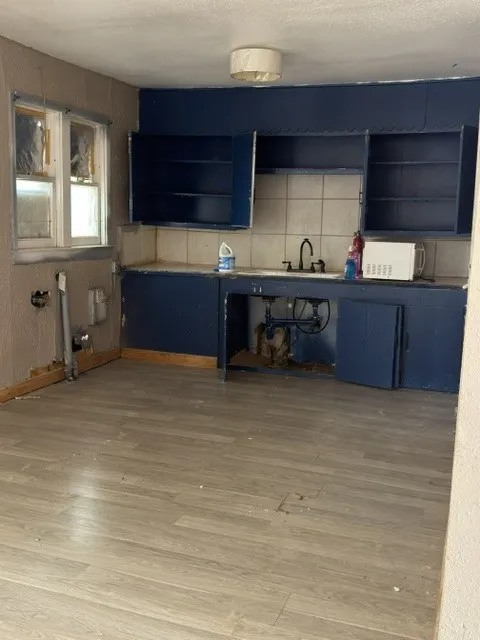 Single Family Residence For Sale in Jack County , 602 Peterson Drive, Jacksboro, Texas 76458, 3 Bedroom, 1 Bathroom, Garage spaces, 920 Sqft, built in 1940, mls#21387964, Real Estate Agent in Jacksboro, Homes For Sale in Jack county, Homes For Sale in Jacksboro, Realtor in Jacksboro Texas, Real Estate Brokerage Independent Realty Texas, Luminita Cordes Realtor