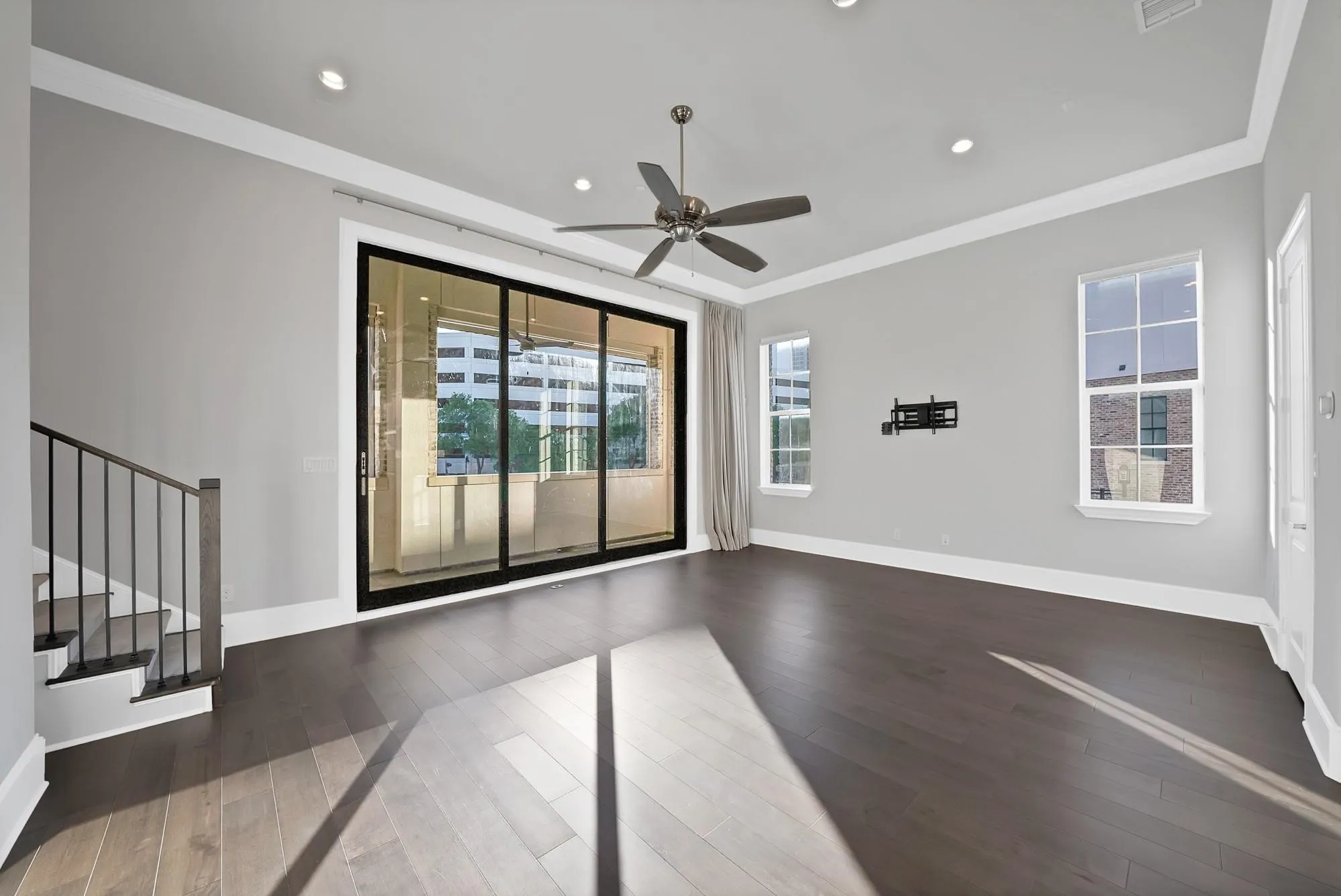 Townhouse For Rent in Dallas County , 5437 Patterson Street, Irving, Texas 75039, 3 Bedroom, 4 Bathroom, 2 Garage spaces, 2,400 Sqft, built in 2019, mls#21387965, Real Estate Agent in Irving, Homes For Rent in Dallas county, Homes For Rent in Irving, Realtor in Irving Texas, Real Estate Brokerage Independent Realty Texas, Luminita Cordes Realtor