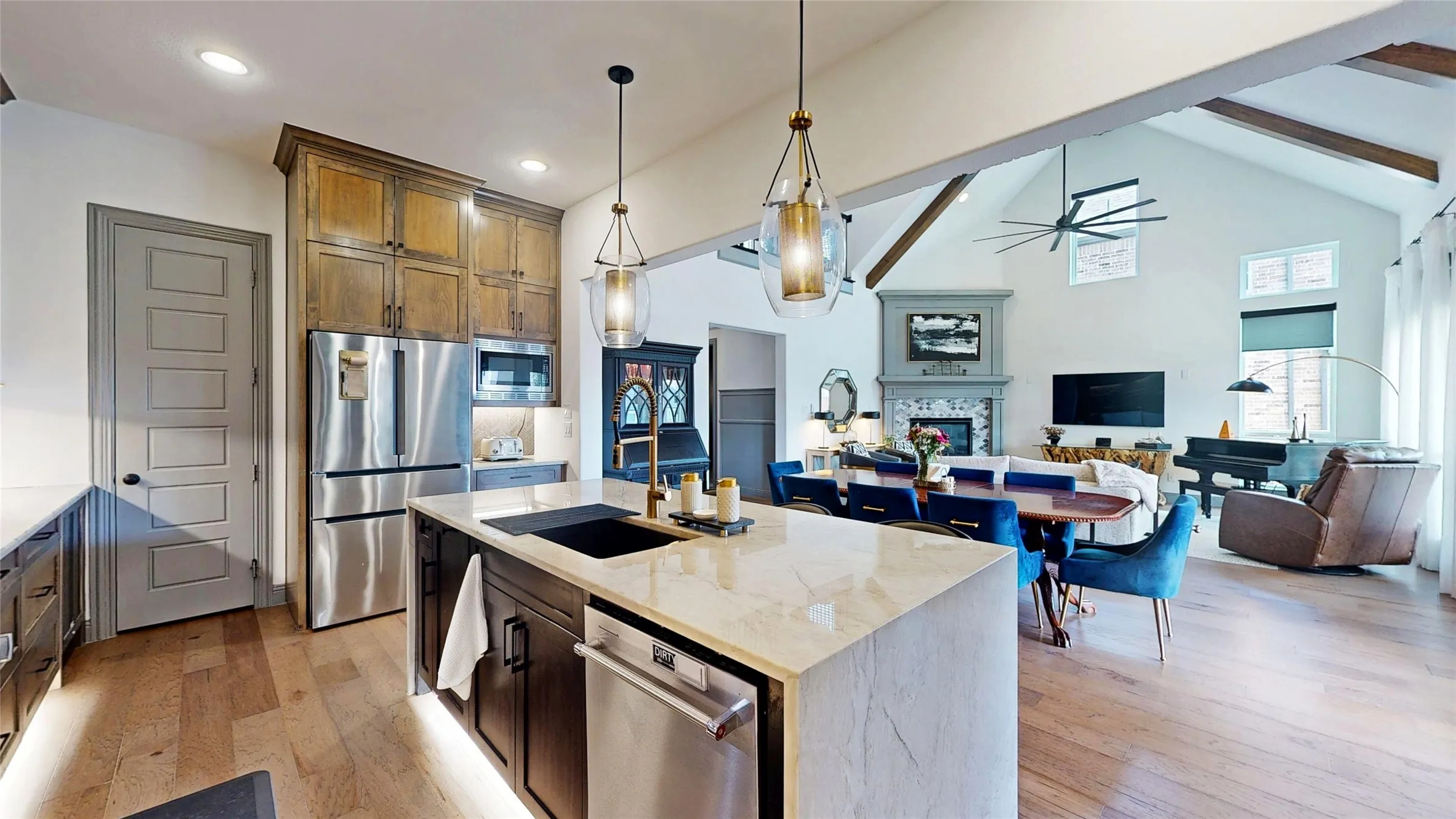 Single Family Residence For Rent in Collin County , 1631 Sunset Avenue, Prosper, Texas 75078, 4 Bedroom, 5 Bathroom, 3 Garage spaces, 3,671 Sqft, built in 2021, mls#21387967, Real Estate Agent in Prosper, Homes For Rent in Collin county, Homes For Rent in Prosper, Realtor in Prosper Texas, Real Estate Brokerage Independent Realty Texas, Luminita Cordes Realtor
