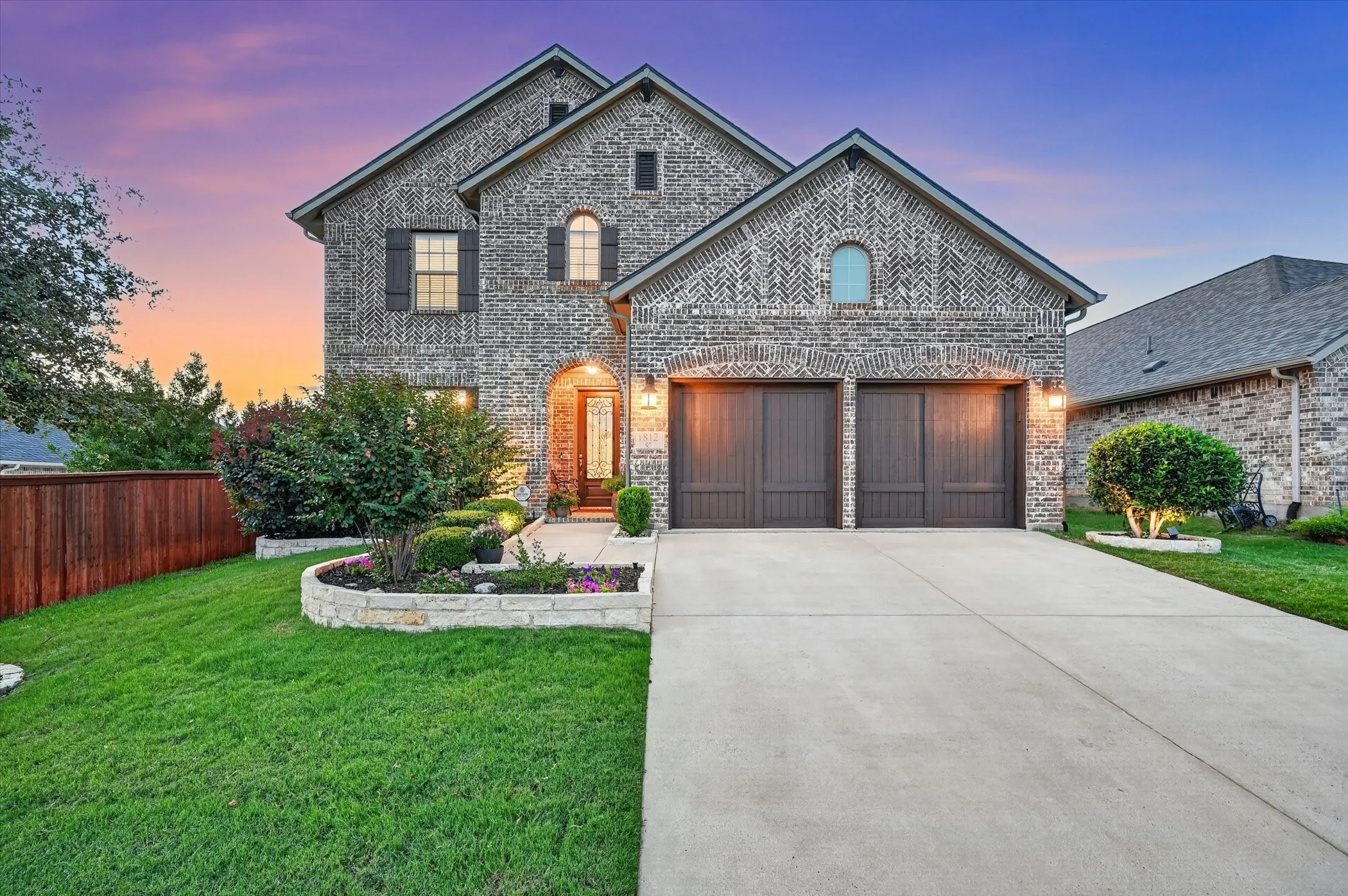 Single Family Residence For Sale in Denton County , 1812 Briscoe Drive, Lantana, Texas 76226, 4 Bedroom, 4 Bathroom, 2 Garage spaces, 3,240 Sqft, built in 2018, mls#21386861, Real Estate Agent in Lantana, Homes For Sale in Denton county, Homes For Sale in Lantana, Realtor in Lantana Texas, Real Estate Brokerage Independent Realty Texas, Luminita Cordes Realtor