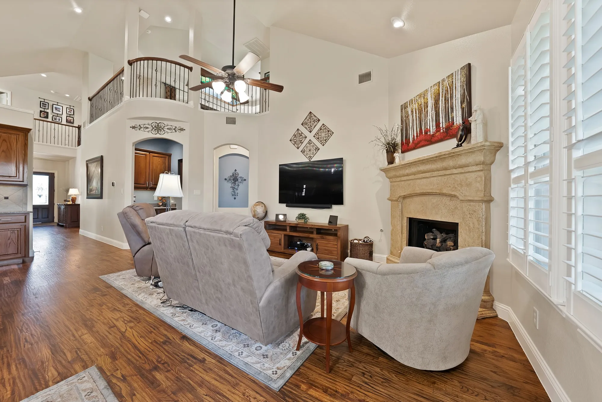 Single Family Residence For Sale in Tarrant County , 1406 St Tropez Lane, Arlington, Texas 76013, 4 Bedroom, 4 Bathroom, 2 Garage spaces, 3,409 Sqft, built in 2012, mls#21387369, Real Estate Agent in Arlington, Homes For Sale in Tarrant county, Homes For Sale in Arlington, Realtor in Arlington Texas, Real Estate Brokerage Independent Realty Texas, Luminita Cordes Realtor