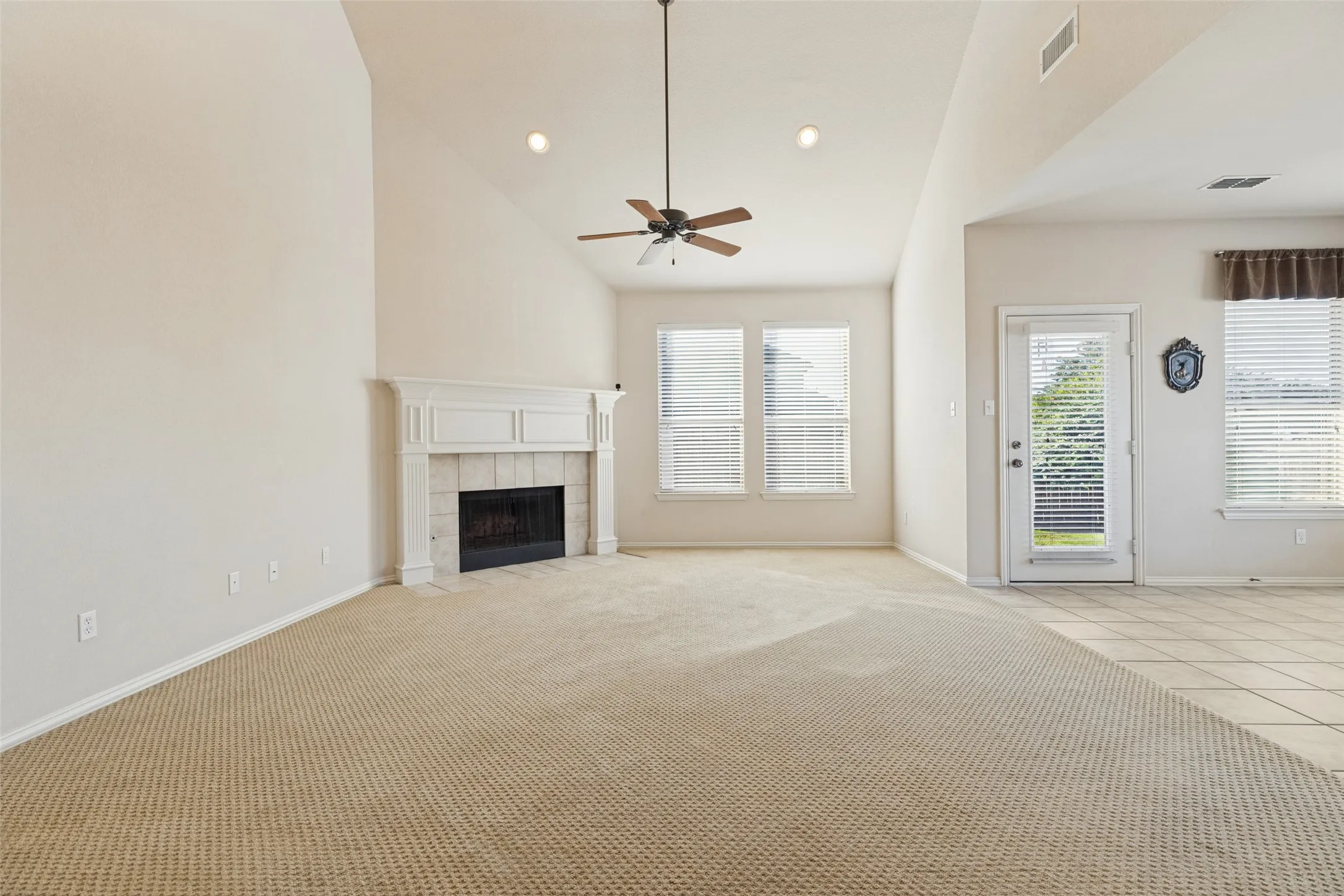 Single Family Residence For Sale in Collin County , 4517 Dartford Court, Mc Kinney, Texas 75070, 4 Bedroom, 3 Bathroom, 2 Garage spaces, 2,793 Sqft, built in 2004, mls#21387973, Real Estate Agent in Mc Kinney, Homes For Sale in Collin county, Homes For Sale in Mc Kinney, Realtor in Mc Kinney Texas, Real Estate Brokerage Independent Realty Texas, Luminita Cordes Realtor