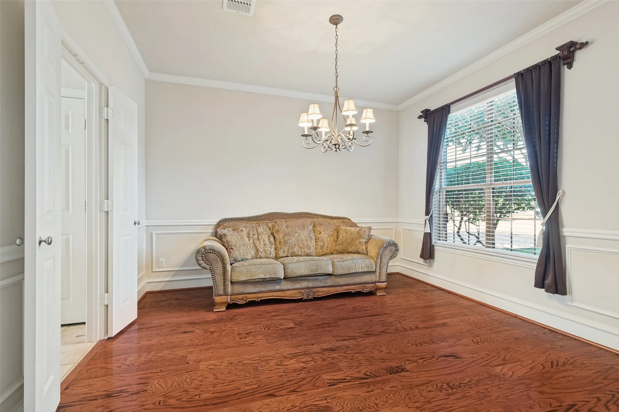 Single Family Residence For Sale in Collin County , 4517 Dartford Court, Mc Kinney, Texas 75070, 4 Bedroom, 3 Bathroom, 2 Garage spaces, 2,793 Sqft, built in 2004, mls#21387973, Real Estate Agent in Mc Kinney, Homes For Sale in Collin county, Homes For Sale in Mc Kinney, Realtor in Mc Kinney Texas, Real Estate Brokerage Independent Realty Texas, Luminita Cordes Realtor
