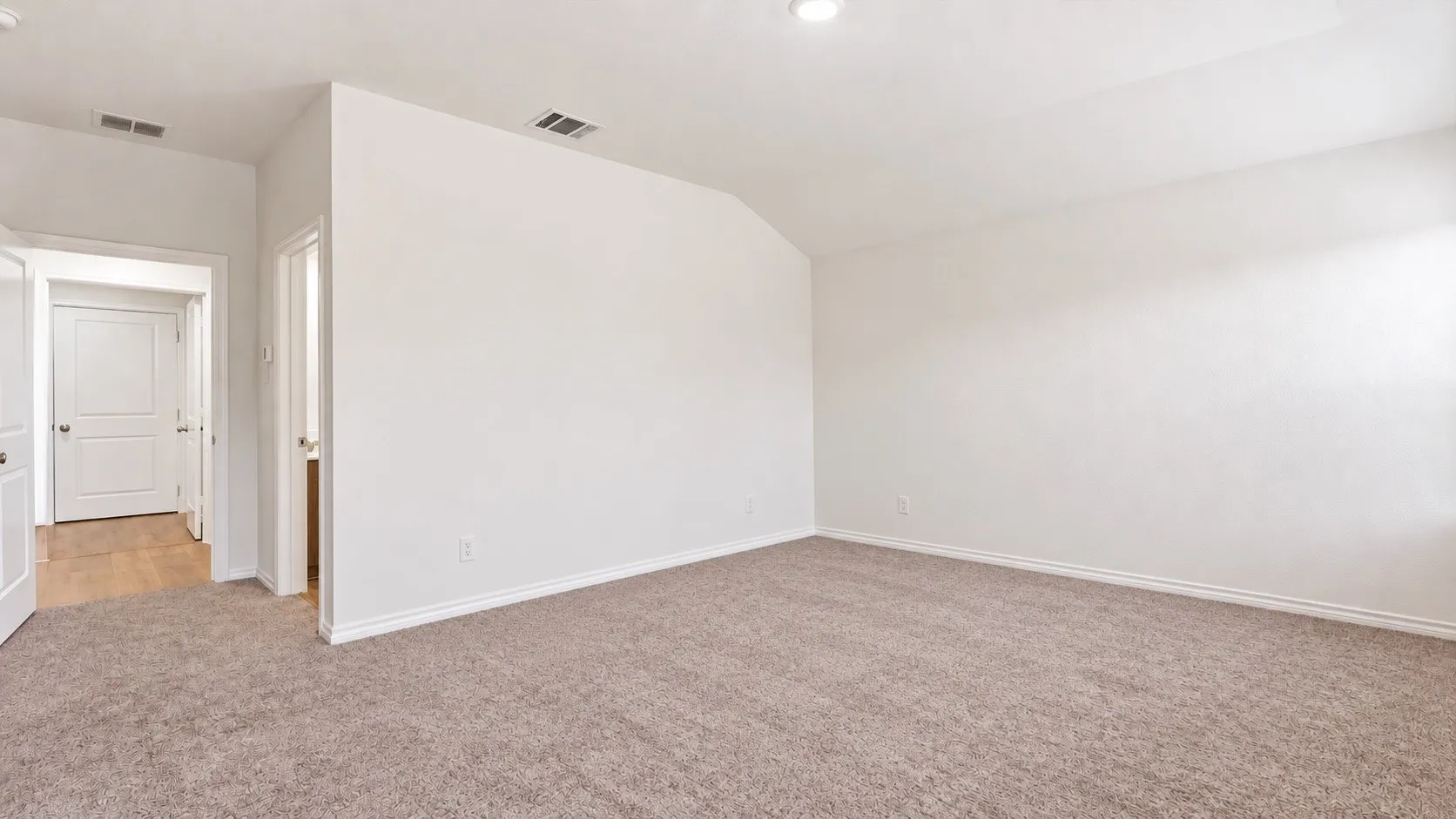 Single Family Residence For Sale in Grayson County , 2803 Jasmine Drive, Sherman, Texas 75092, 3 Bedroom, 2 Bathroom, 2 Garage spaces, 1,478 Sqft, built in 2023, mls#21374309, Real Estate Agent in Sherman, Homes For Sale in Grayson county, Homes For Sale in Sherman, Realtor in Sherman Texas, Real Estate Brokerage Independent Realty Texas, Luminita Cordes Realtor