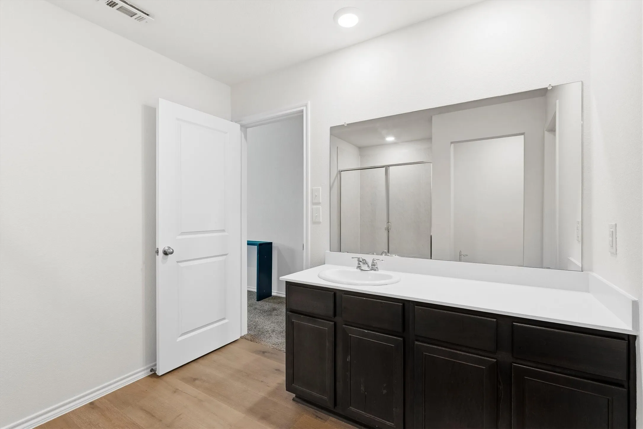 Single Family Residence For Sale in Grayson County , 2803 Jasmine Drive, Sherman, Texas 75092, 3 Bedroom, 2 Bathroom, 2 Garage spaces, 1,478 Sqft, built in 2023, mls#21374309, Real Estate Agent in Sherman, Homes For Sale in Grayson county, Homes For Sale in Sherman, Realtor in Sherman Texas, Real Estate Brokerage Independent Realty Texas, Luminita Cordes Realtor