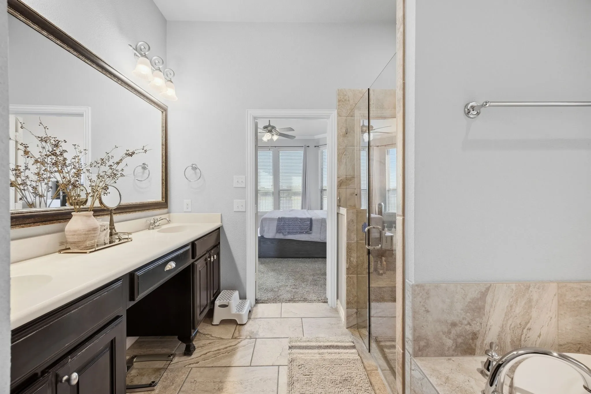 Single Family Residence For Sale in Tarrant County , 8416 Sandhill Crane Drive, Fort Worth, Texas 76118, 4 Bedroom, 3 Bathroom, 2 Garage spaces, 2,447 Sqft, built in 2013, mls#21387944, Real Estate Agent in Fort Worth, Homes For Sale in Tarrant county, Homes For Sale in Fort Worth, Realtor in Fort Worth Texas, Real Estate Brokerage Independent Realty Texas, Luminita Cordes Realtor