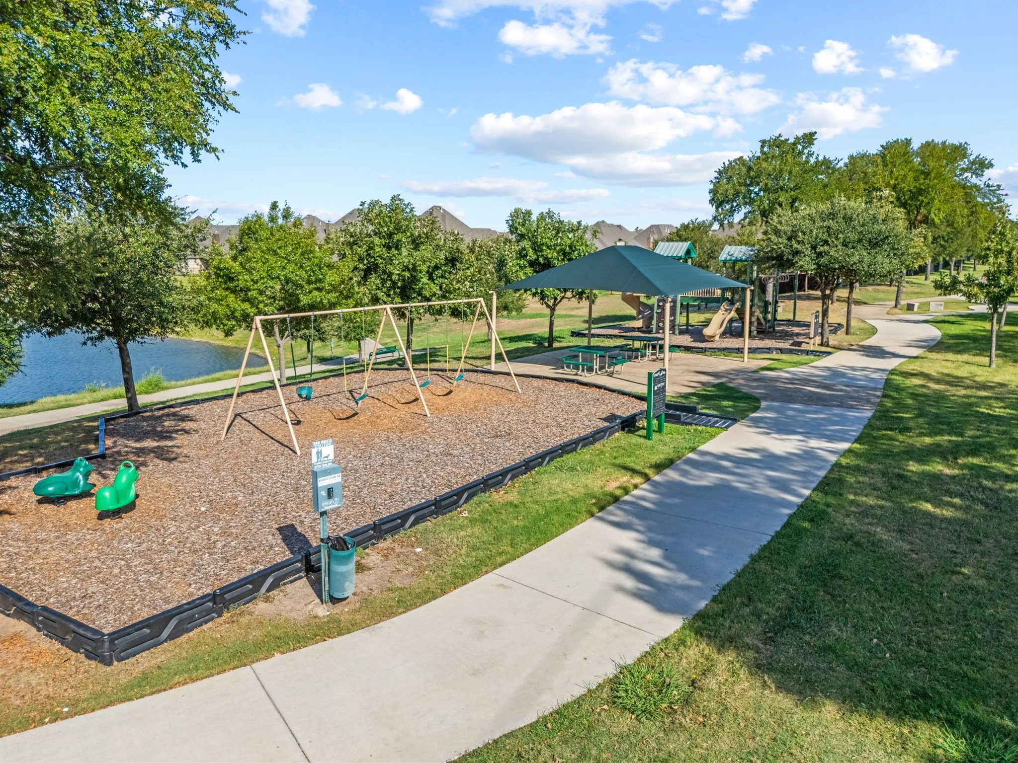 Single Family Residence For Sale in Tarrant County , 8416 Sandhill Crane Drive, Fort Worth, Texas 76118, 4 Bedroom, 3 Bathroom, 2 Garage spaces, 2,447 Sqft, built in 2013, mls#21387944, Real Estate Agent in Fort Worth, Homes For Sale in Tarrant county, Homes For Sale in Fort Worth, Realtor in Fort Worth Texas, Real Estate Brokerage Independent Realty Texas, Luminita Cordes Realtor