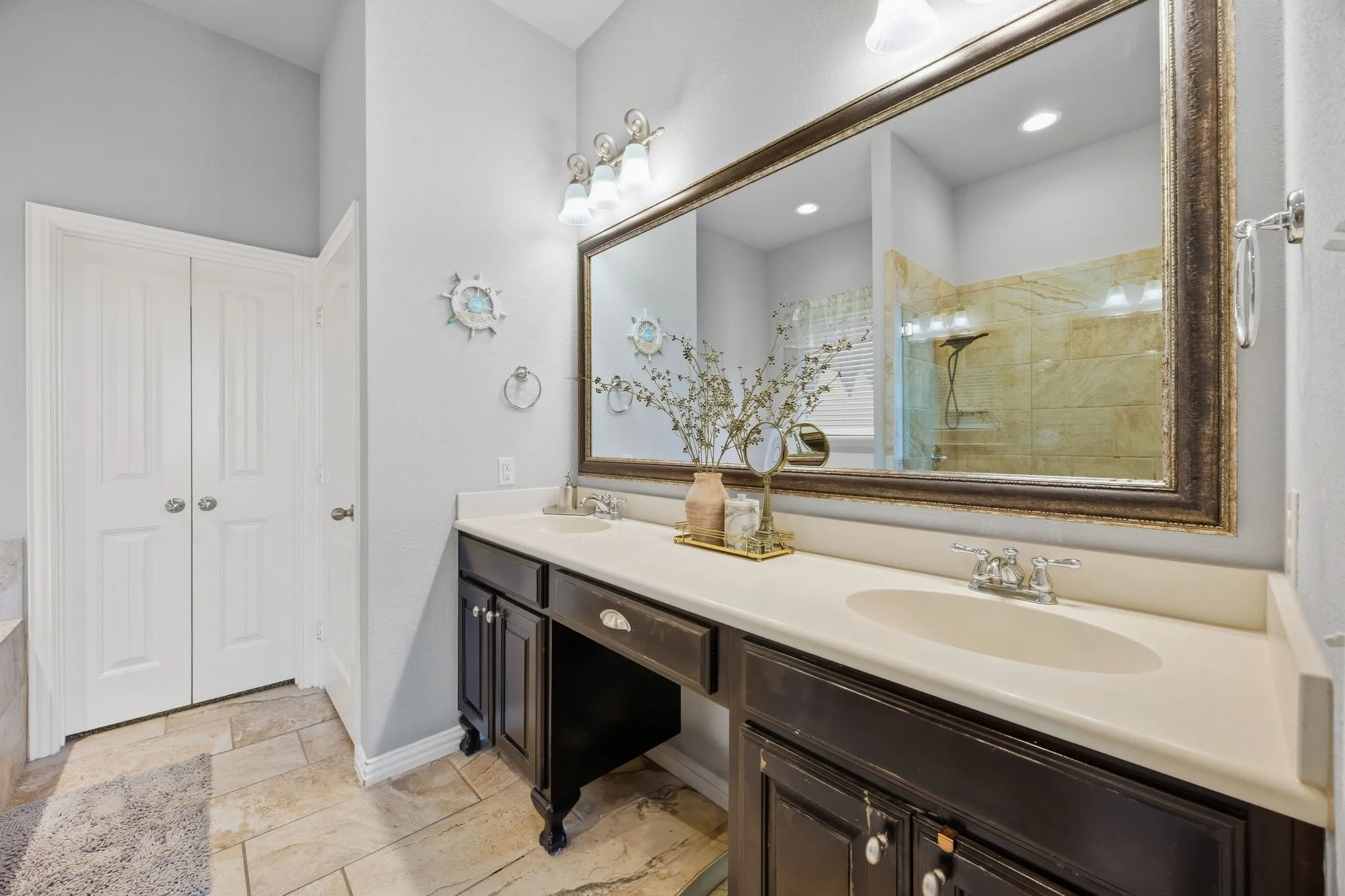 Single Family Residence For Sale in Tarrant County , 8416 Sandhill Crane Drive, Fort Worth, Texas 76118, 4 Bedroom, 3 Bathroom, 2 Garage spaces, 2,447 Sqft, built in 2013, mls#21387944, Real Estate Agent in Fort Worth, Homes For Sale in Tarrant county, Homes For Sale in Fort Worth, Realtor in Fort Worth Texas, Real Estate Brokerage Independent Realty Texas, Luminita Cordes Realtor