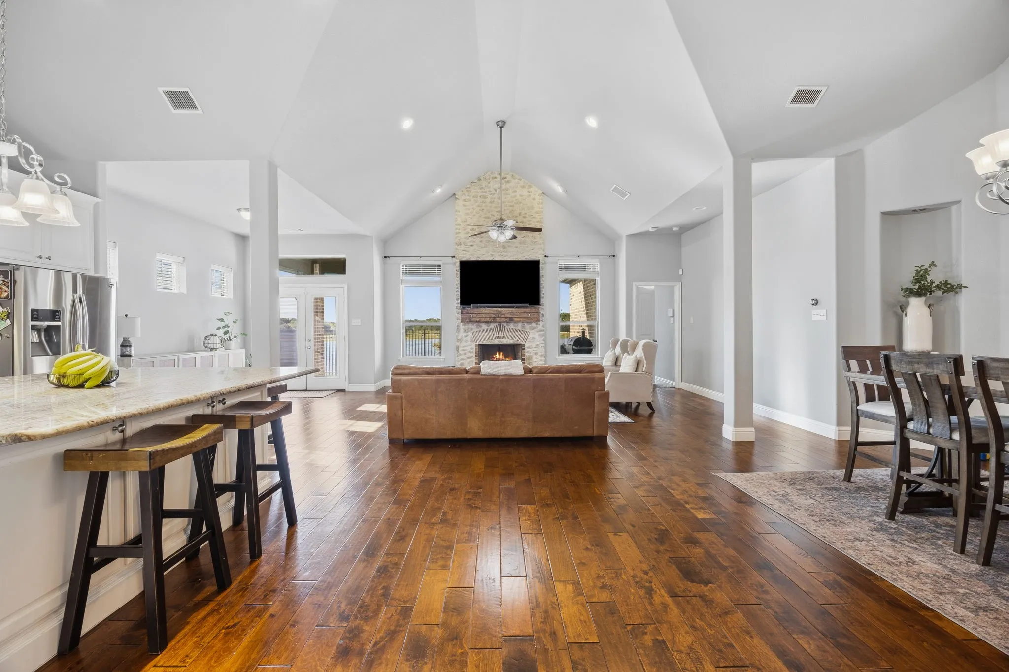 Single Family Residence For Sale in Tarrant County , 8416 Sandhill Crane Drive, Fort Worth, Texas 76118, 4 Bedroom, 3 Bathroom, 2 Garage spaces, 2,447 Sqft, built in 2013, mls#21387944, Real Estate Agent in Fort Worth, Homes For Sale in Tarrant county, Homes For Sale in Fort Worth, Realtor in Fort Worth Texas, Real Estate Brokerage Independent Realty Texas, Luminita Cordes Realtor