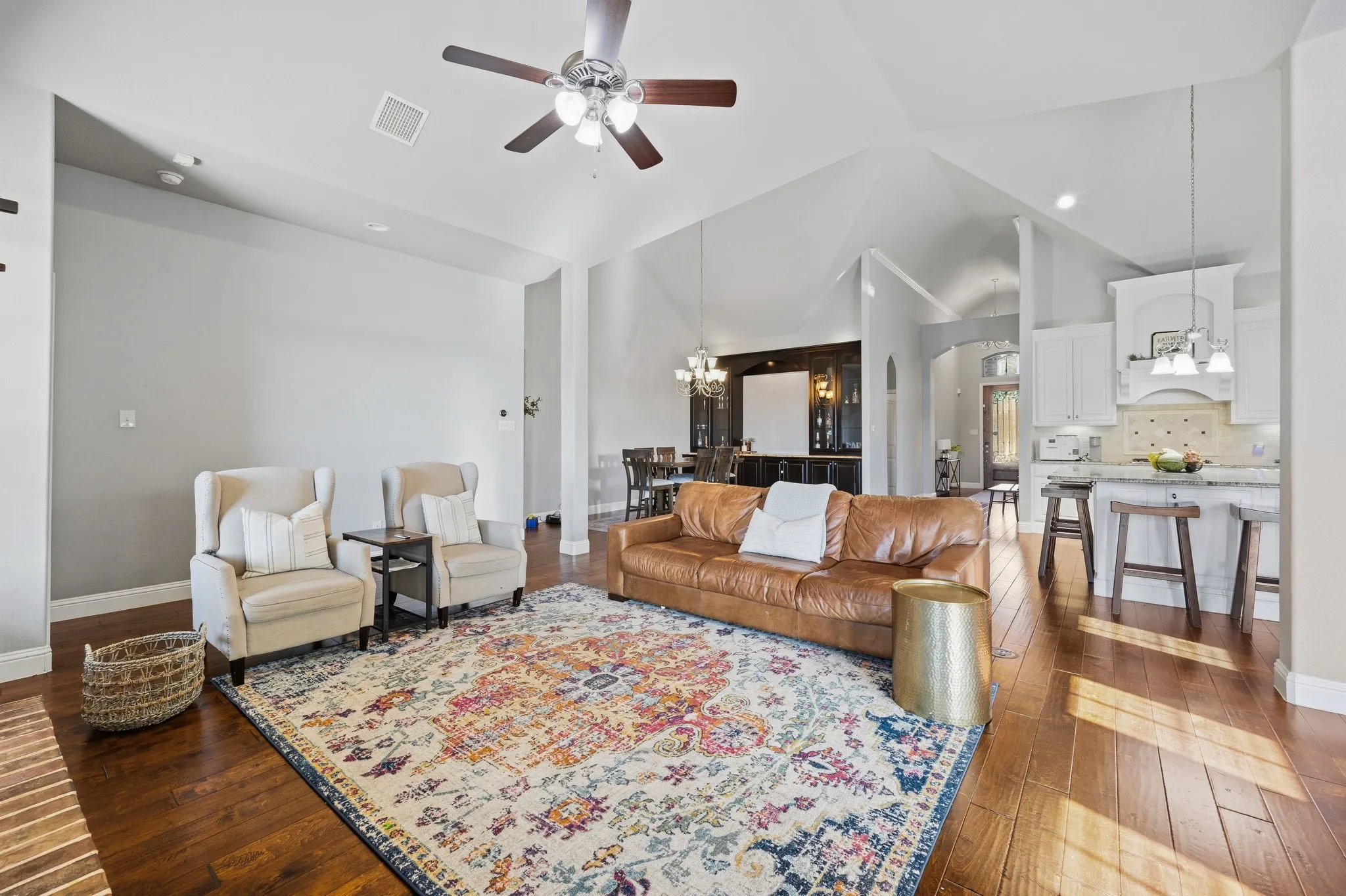 Single Family Residence For Sale in Tarrant County , 8416 Sandhill Crane Drive, Fort Worth, Texas 76118, 4 Bedroom, 3 Bathroom, 2 Garage spaces, 2,447 Sqft, built in 2013, mls#21387944, Real Estate Agent in Fort Worth, Homes For Sale in Tarrant county, Homes For Sale in Fort Worth, Realtor in Fort Worth Texas, Real Estate Brokerage Independent Realty Texas, Luminita Cordes Realtor