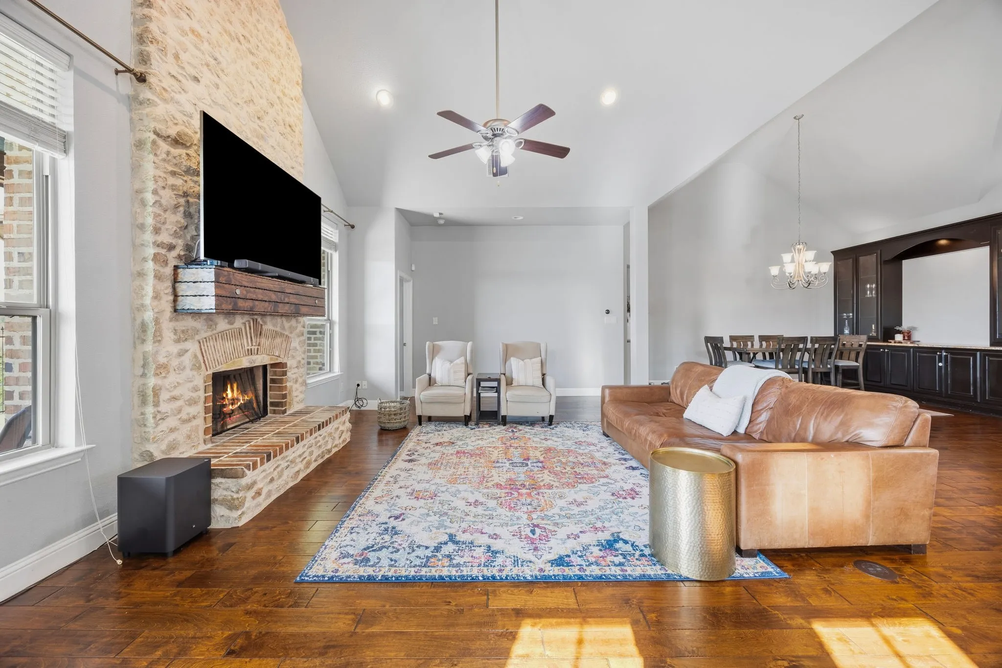 Single Family Residence For Sale in Tarrant County , 8416 Sandhill Crane Drive, Fort Worth, Texas 76118, 4 Bedroom, 3 Bathroom, 2 Garage spaces, 2,447 Sqft, built in 2013, mls#21387944, Real Estate Agent in Fort Worth, Homes For Sale in Tarrant county, Homes For Sale in Fort Worth, Realtor in Fort Worth Texas, Real Estate Brokerage Independent Realty Texas, Luminita Cordes Realtor